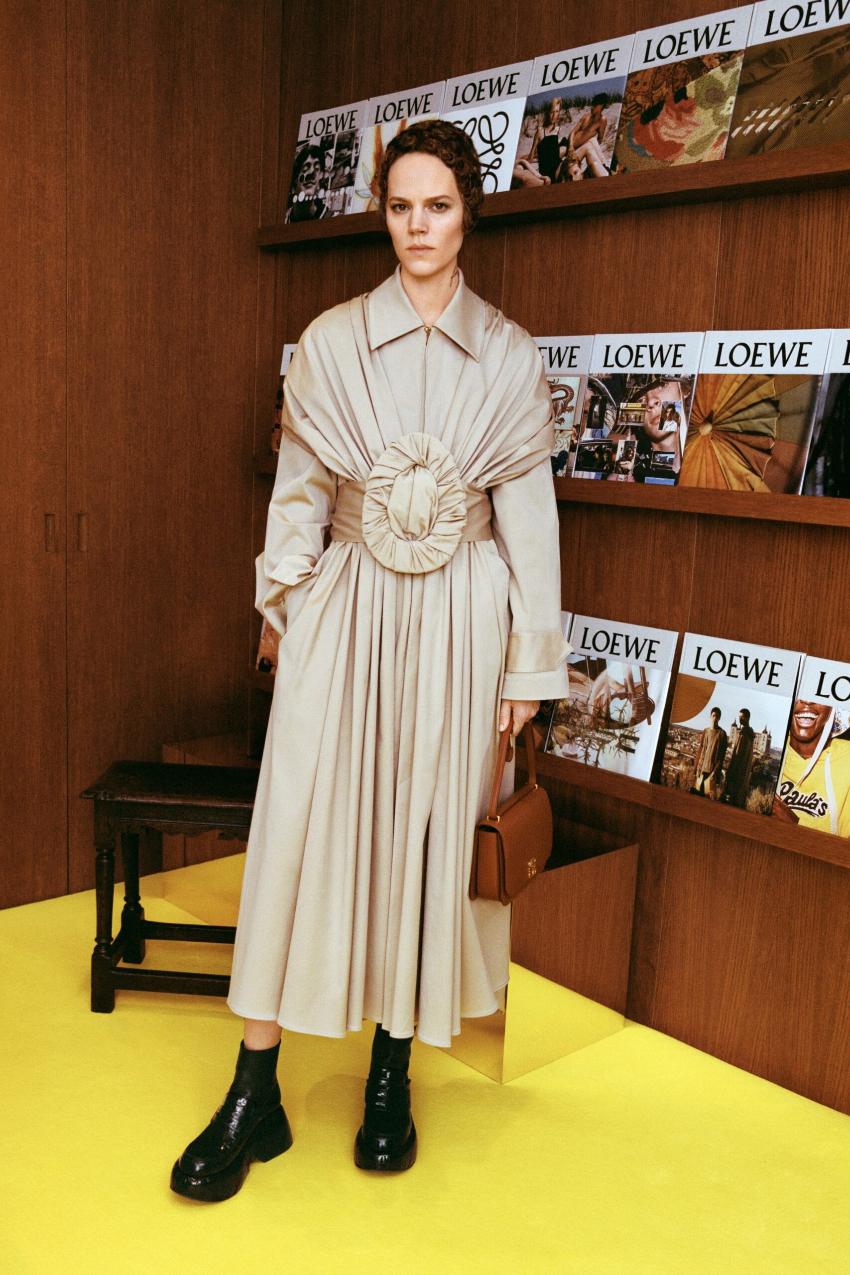 Loewe F/W 21 Look 21