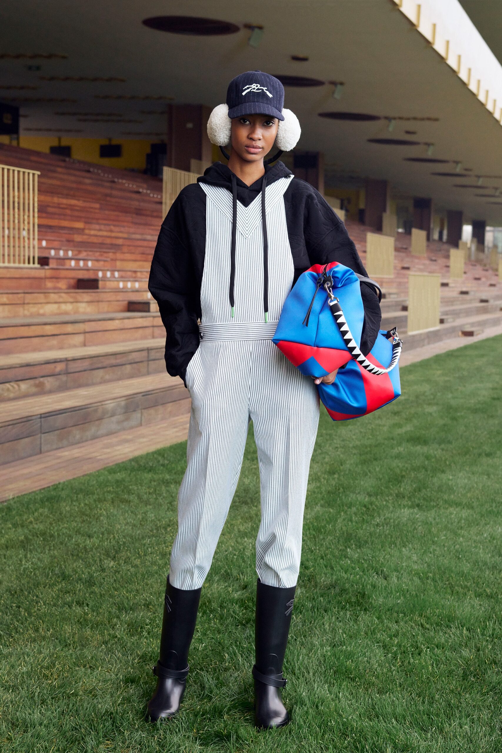 Longchamp F/W 23 Look 20