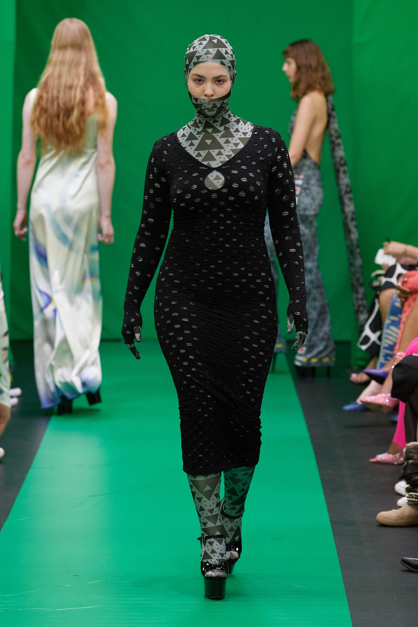 Maisie Wilen S/S 23 Look 21