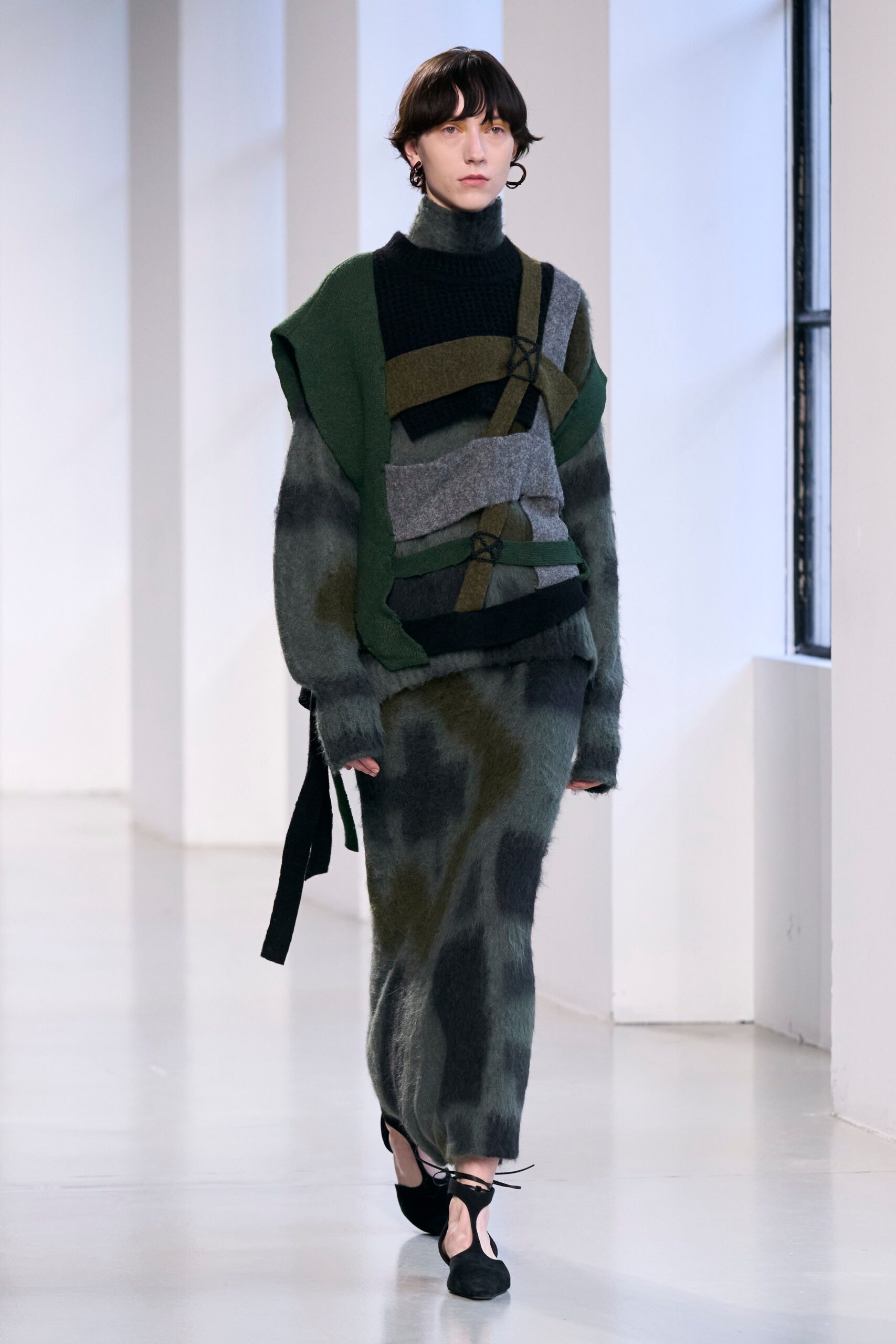 Mame Kurogouchi F/W 23 Look 21