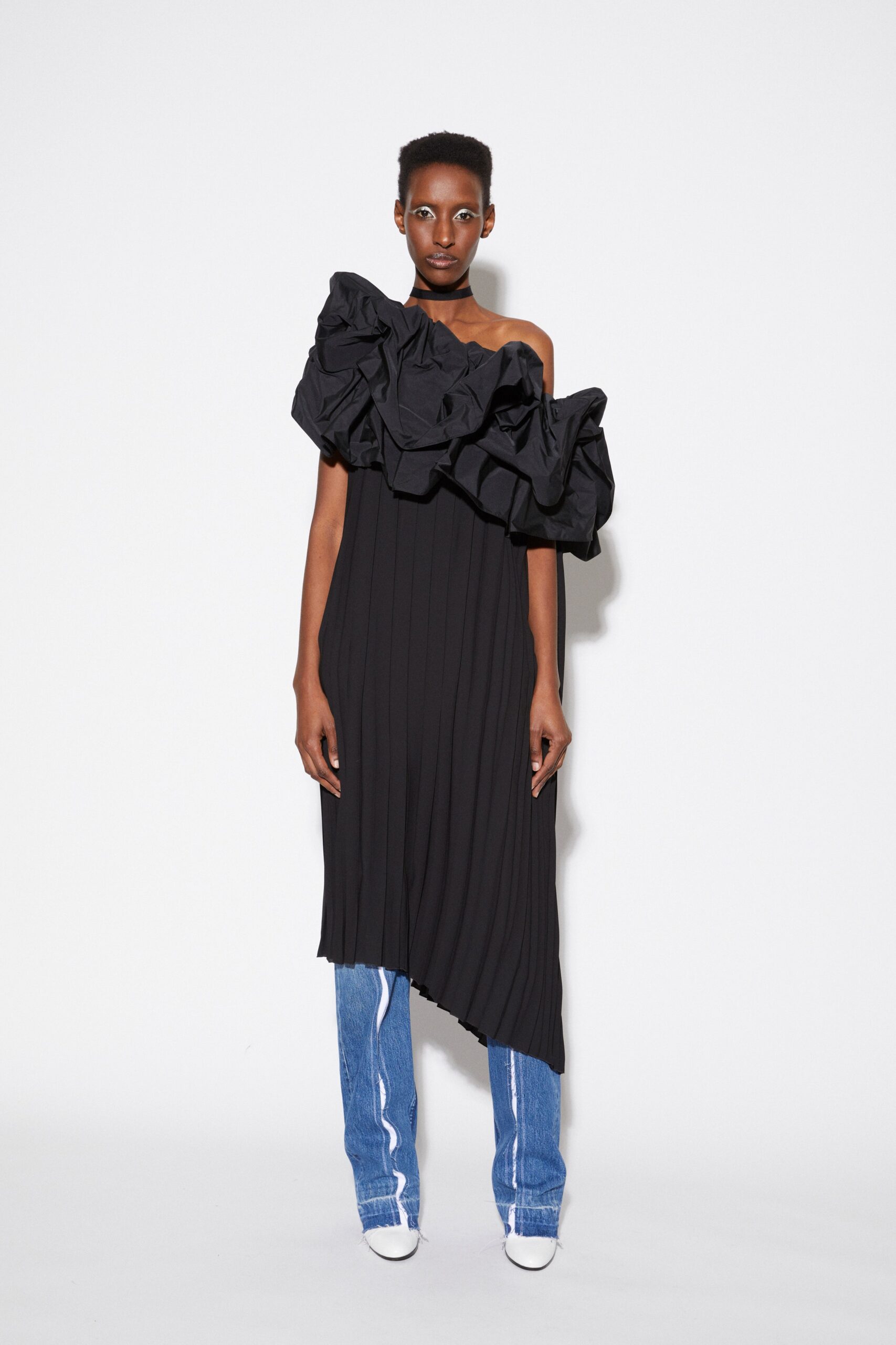 Lutz Huelle F/W 23 Look 22