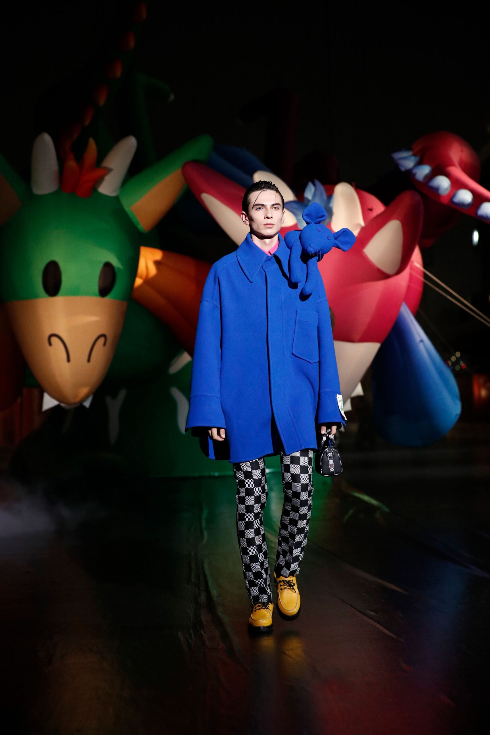 Louis Vuitton S/S 21 Menswear Look 23