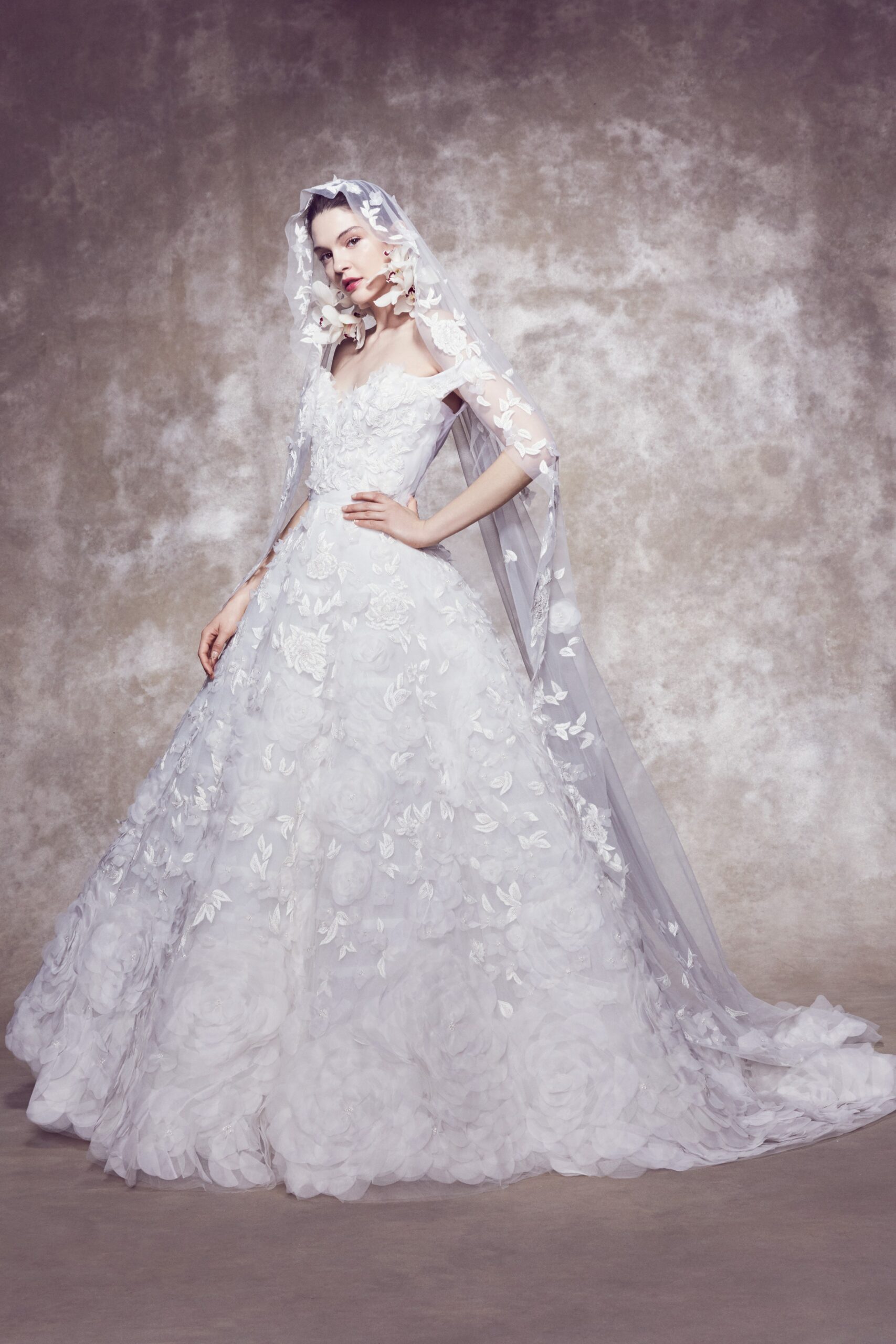 Marchesa S/S 20 Bridal Look 23