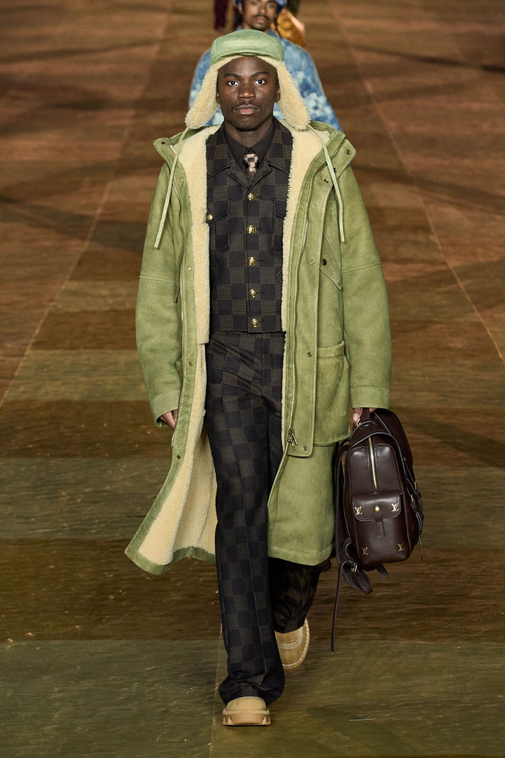 Louis Vuitton S/S 24 Menswear Look 23