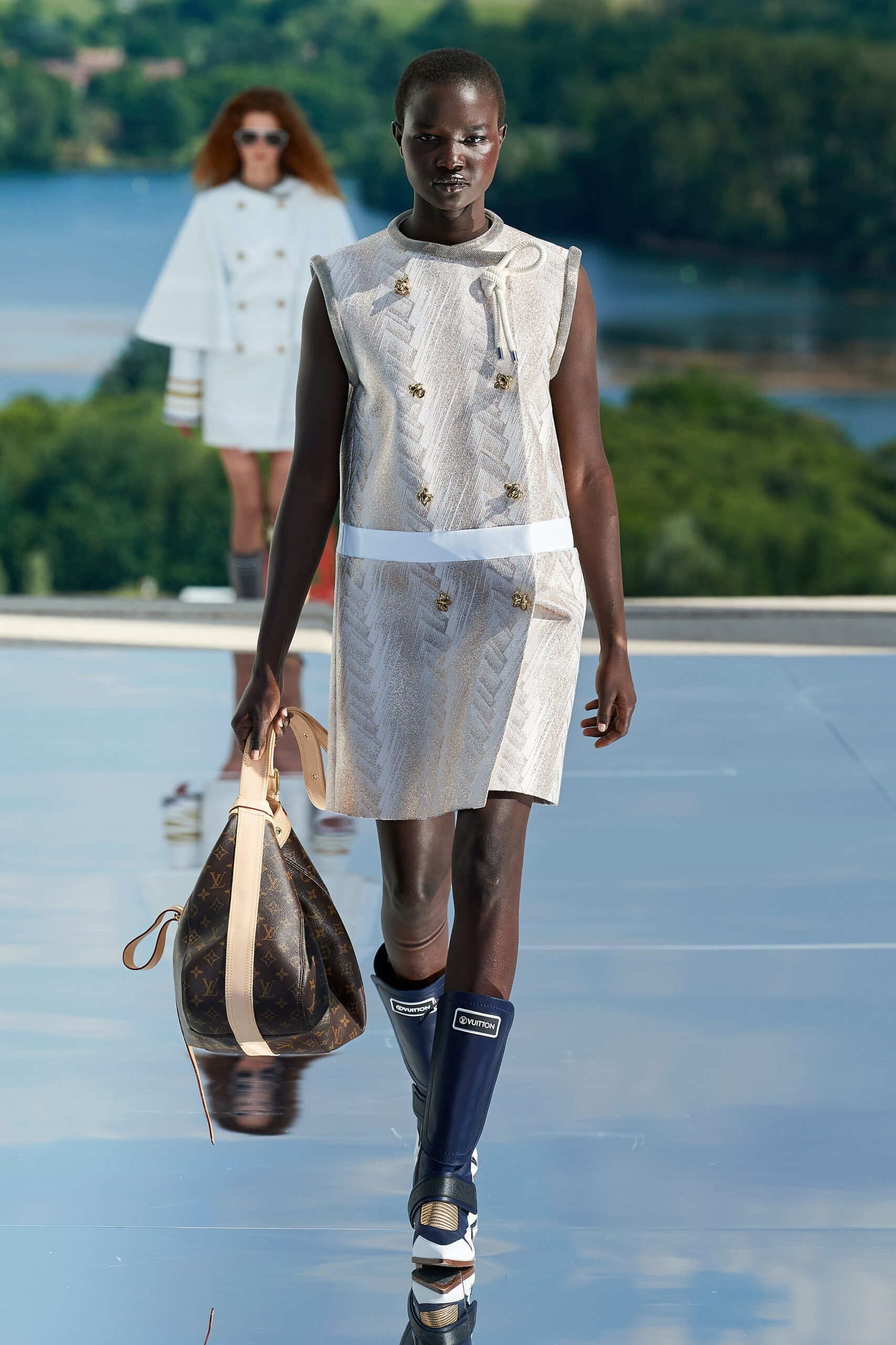 Louis Vuitton Resort 22 Look 24