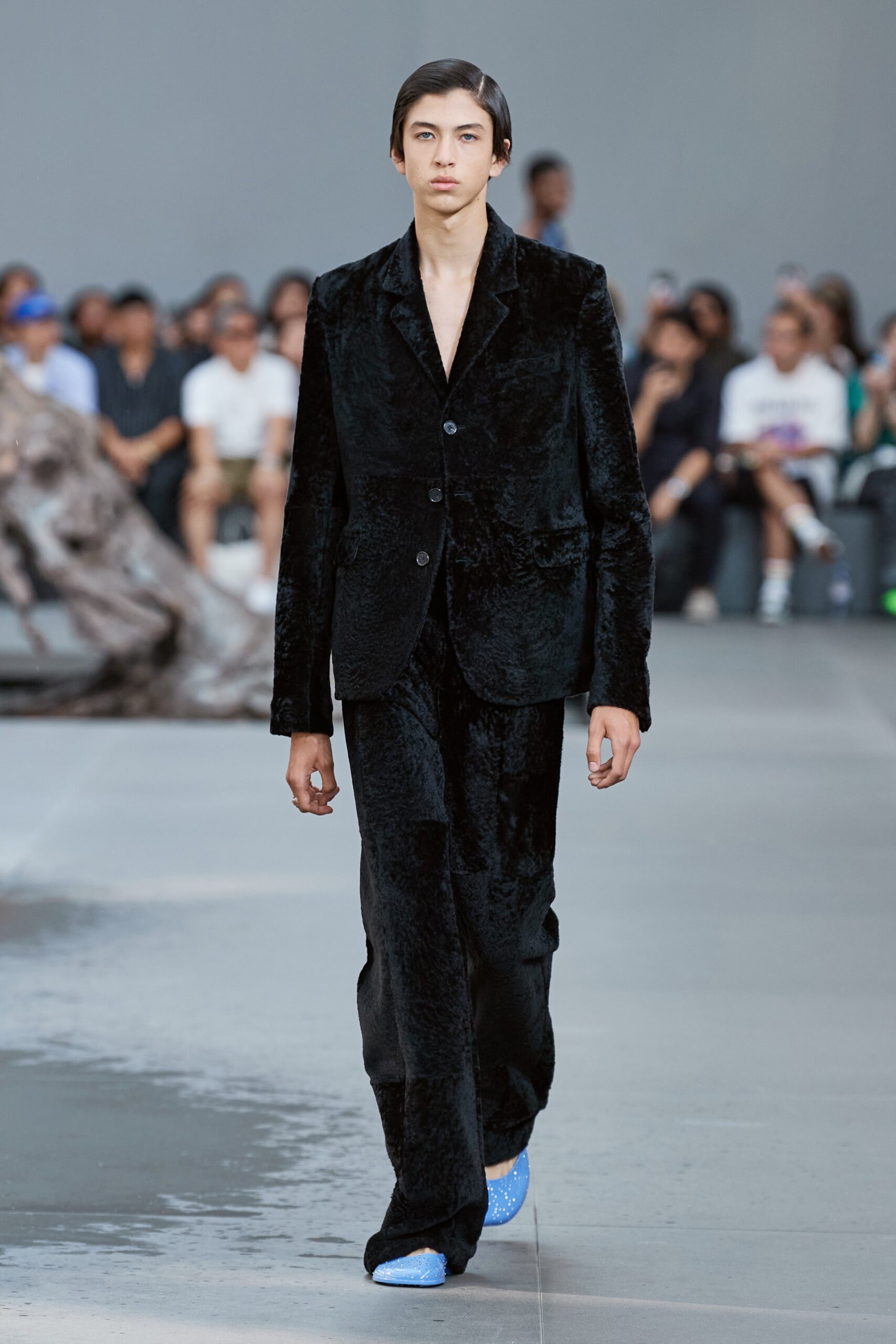 Loewe S/S 24 Menswear Look 24