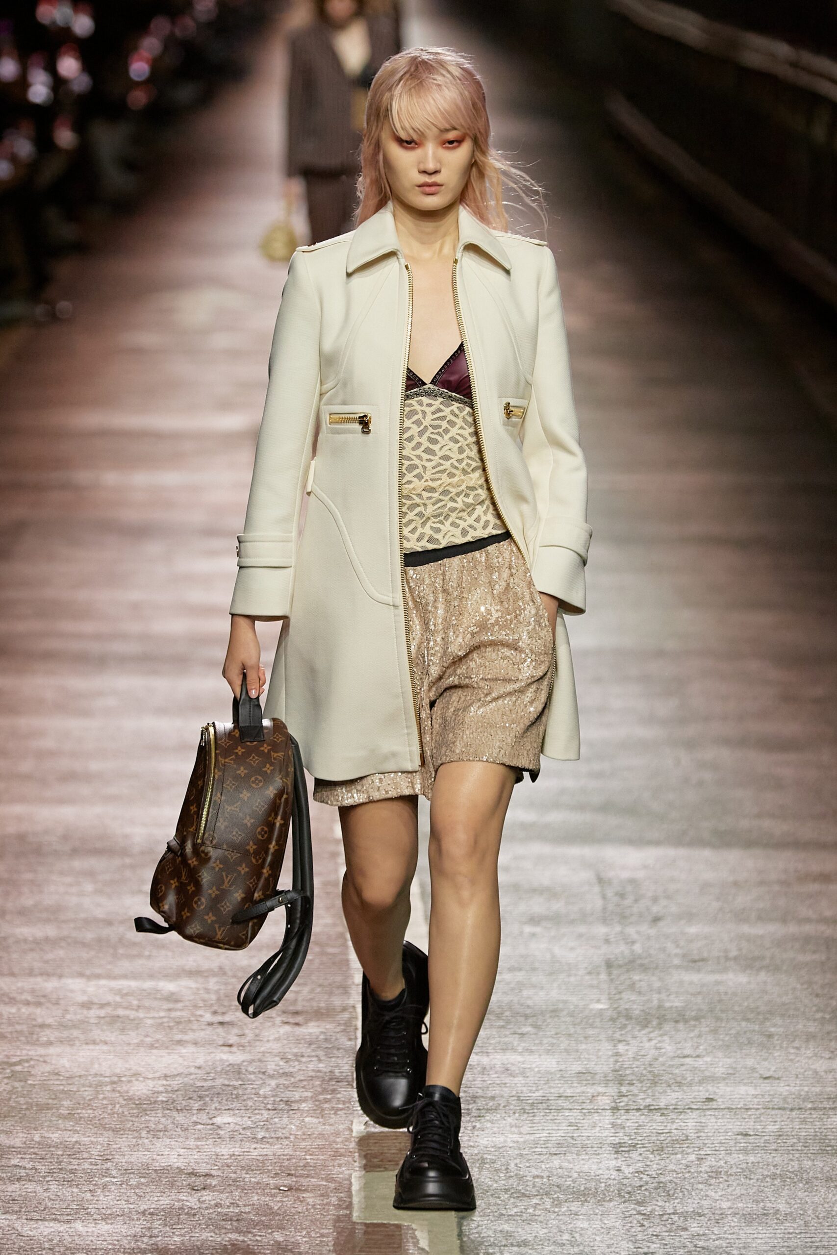Louis Vuitton F/W 23 Look 24
