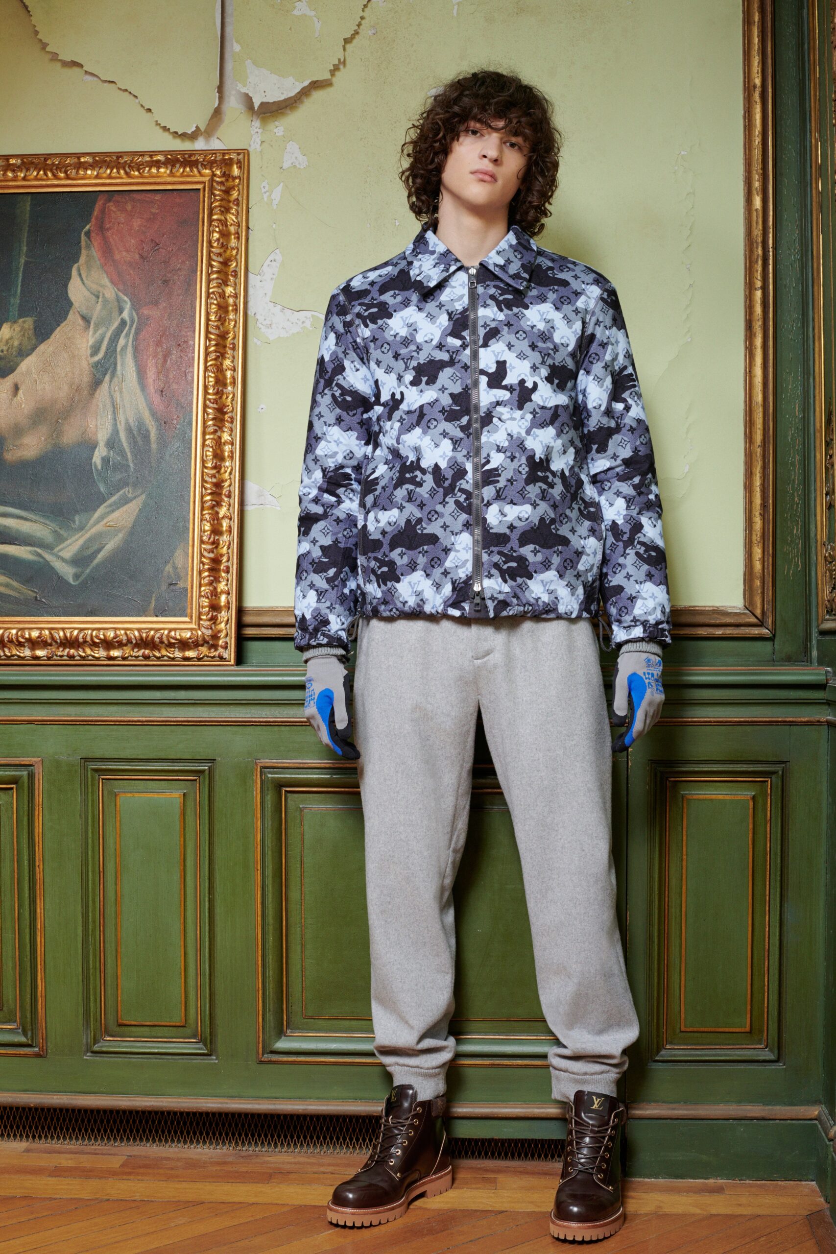 Louis Vuitton F/W 20 Look 21