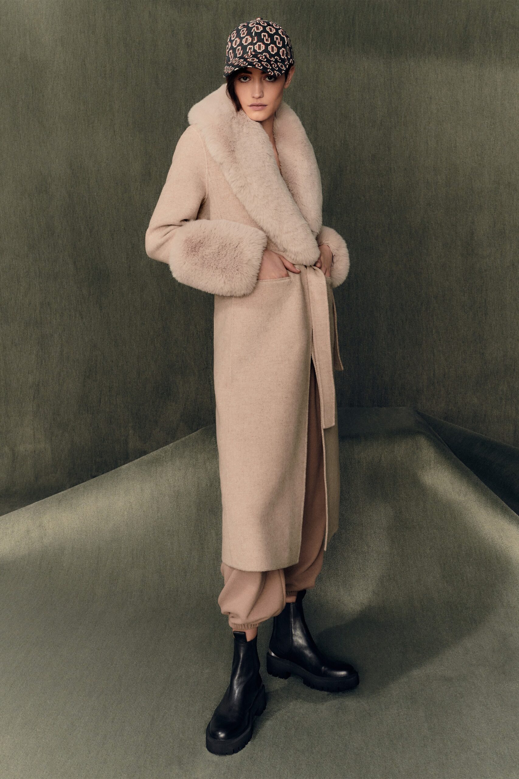 Maje F/W 21 Look 24