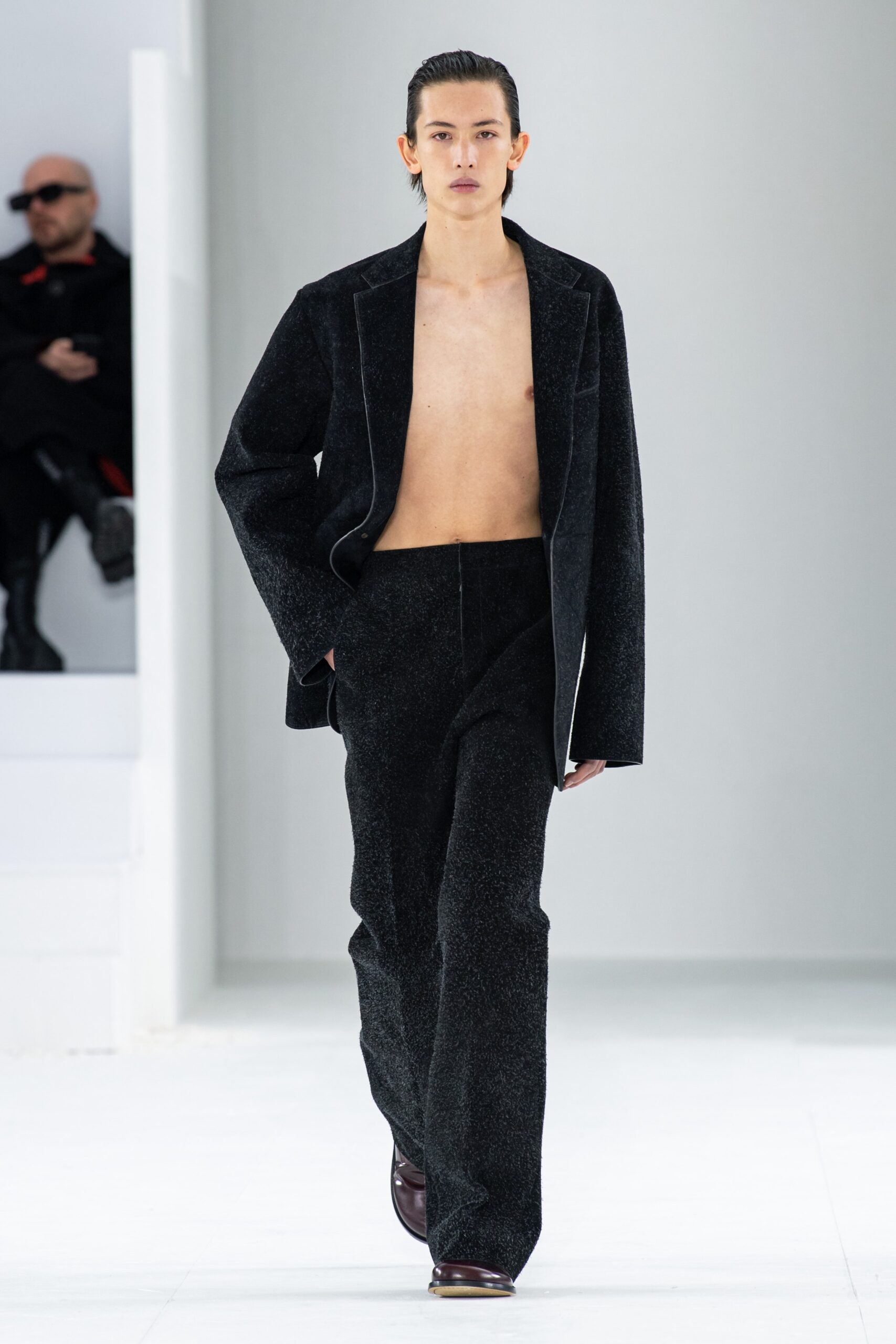 Loewe F/W 23 Menswear Look 25