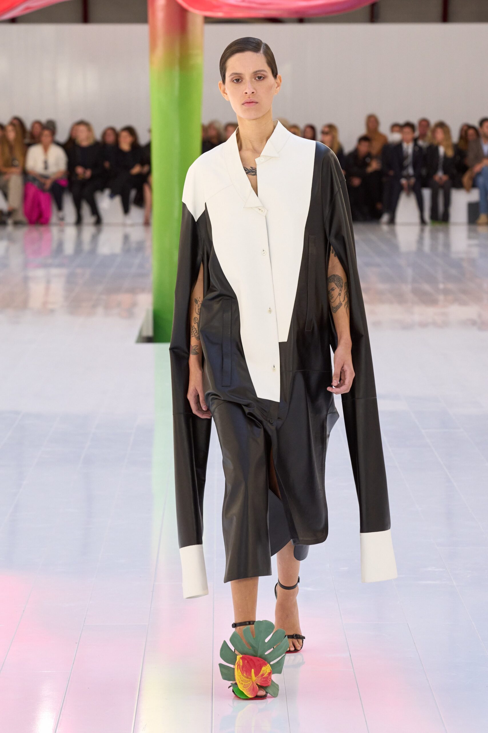 Loewe S/S 23 Look 25