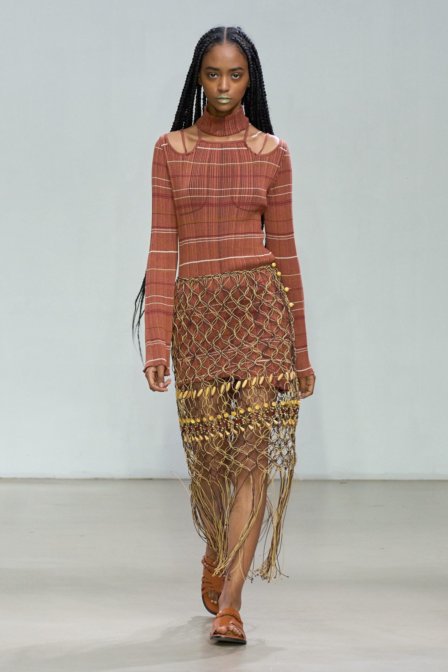 Mame Kurogouchi S/S 23 Look 25