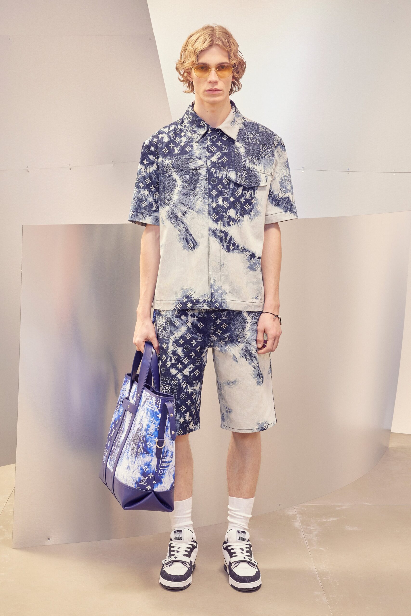 Louis Vuitton F/W 22 Look 26