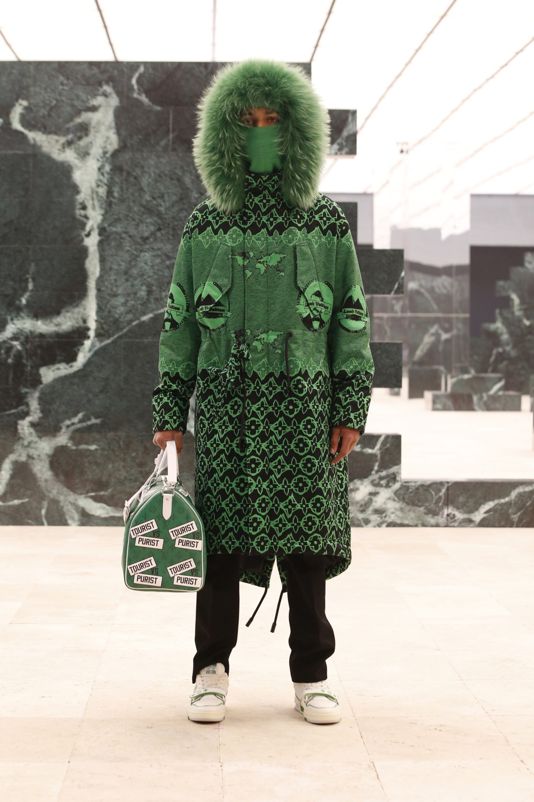 Louis Vuitton F/W 21 Menswear Look 27