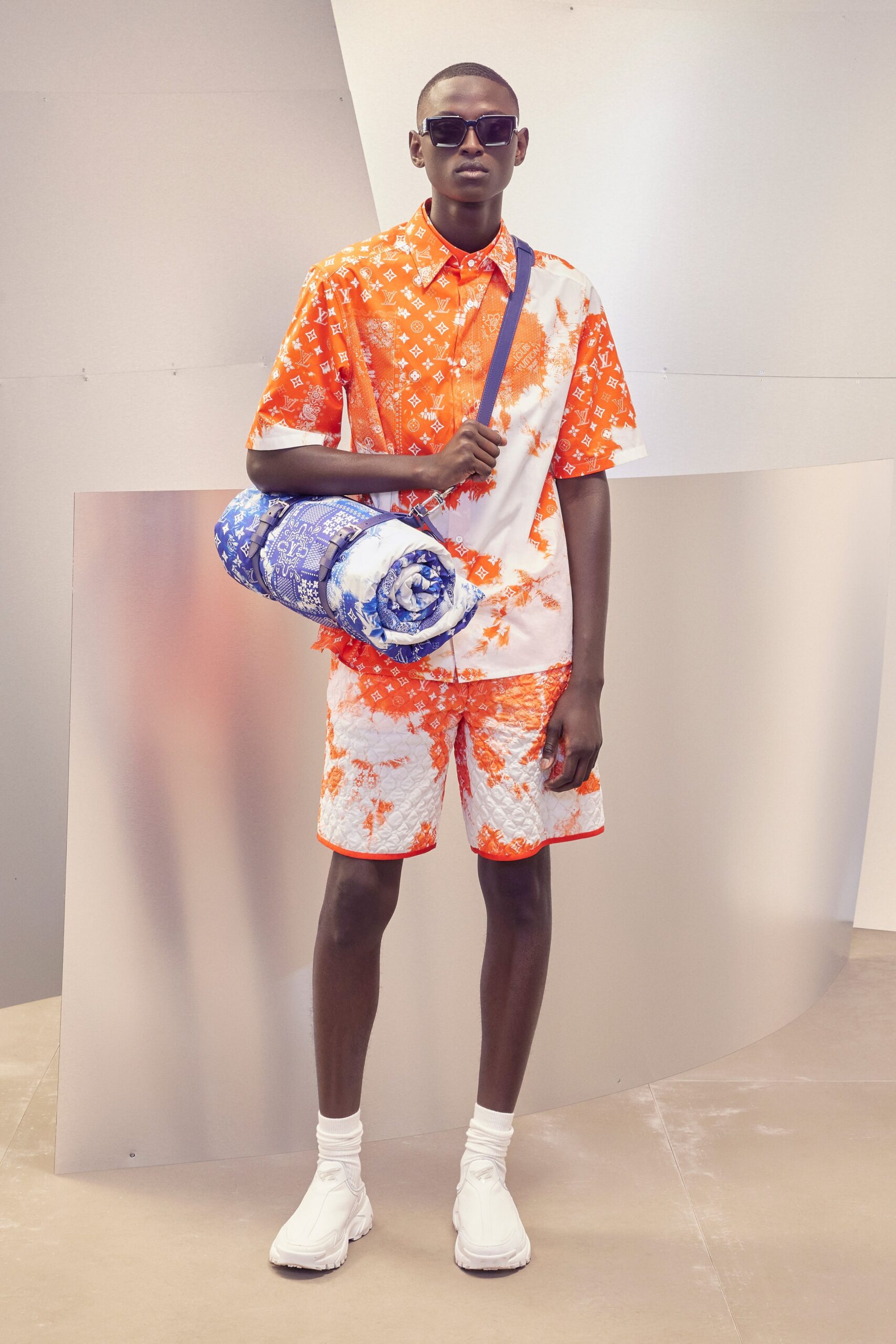 Louis Vuitton F/W 22 Look 28