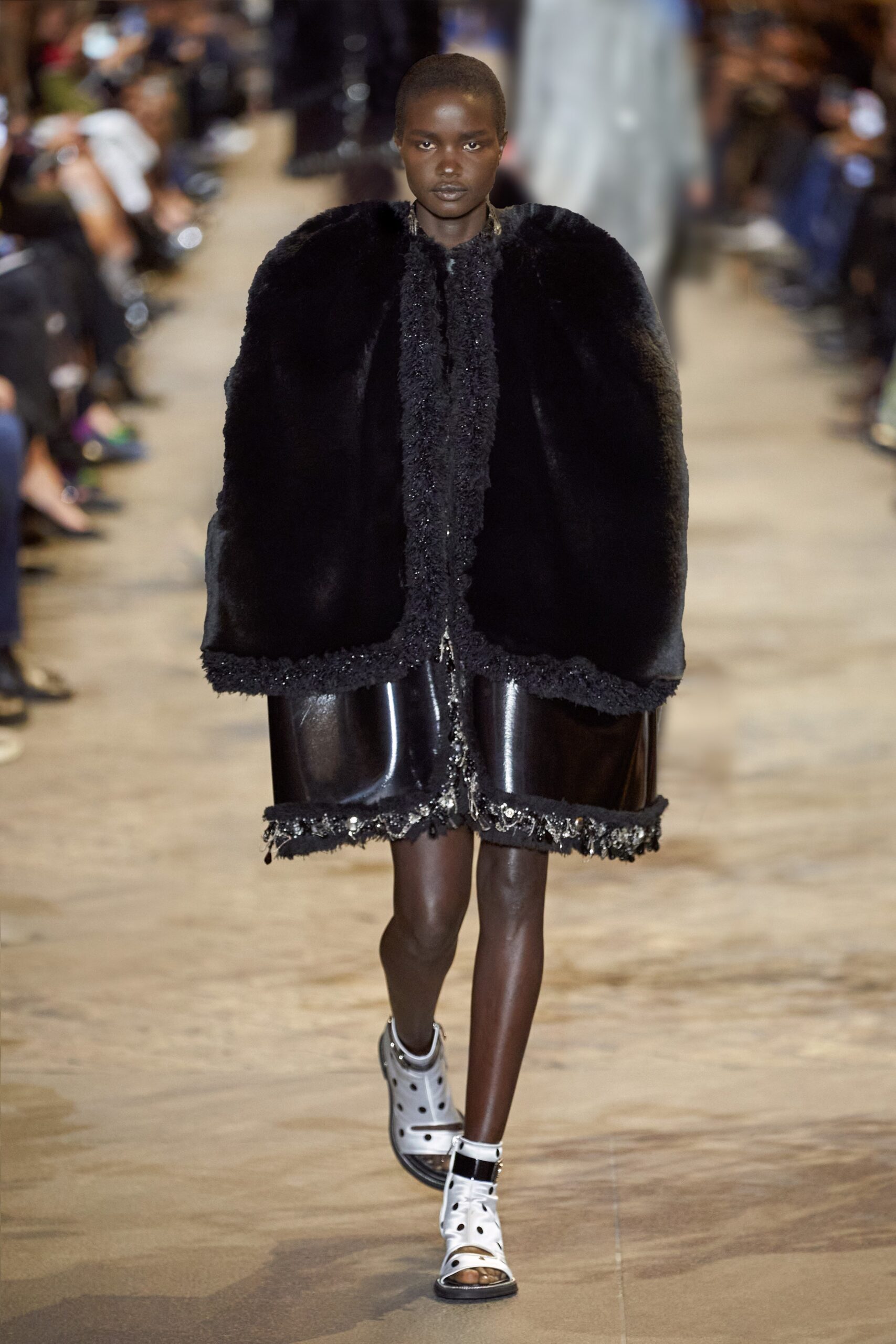 Louis Vuitton S/S 22 Look 28