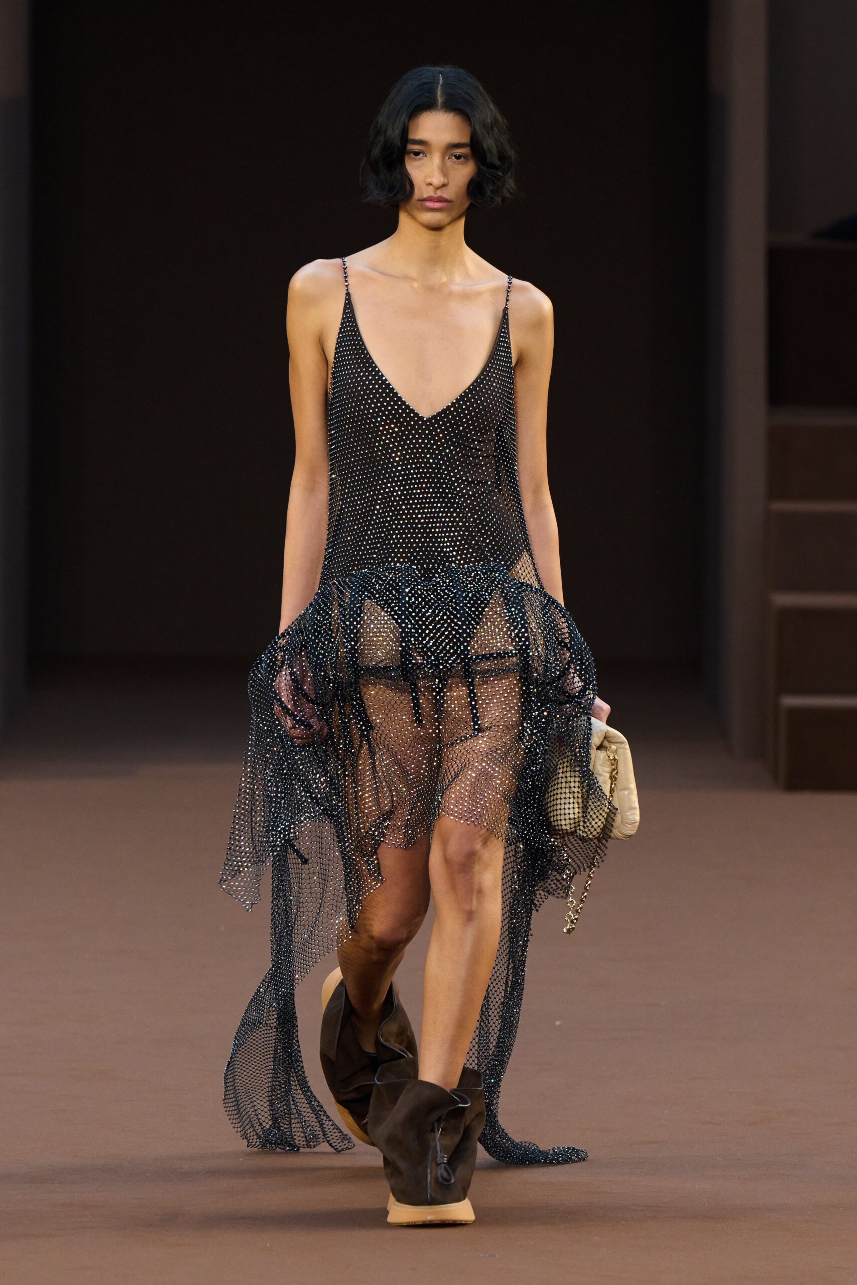 Loewe F/W 22 Look 28