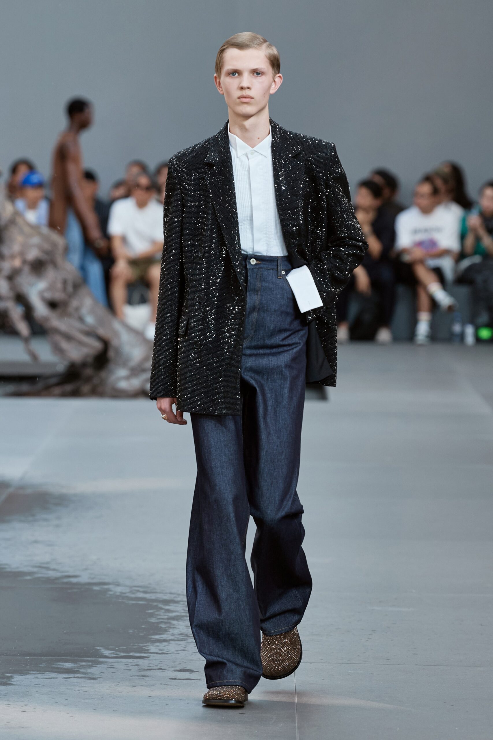 Loewe S/S 24 Menswear Look 28