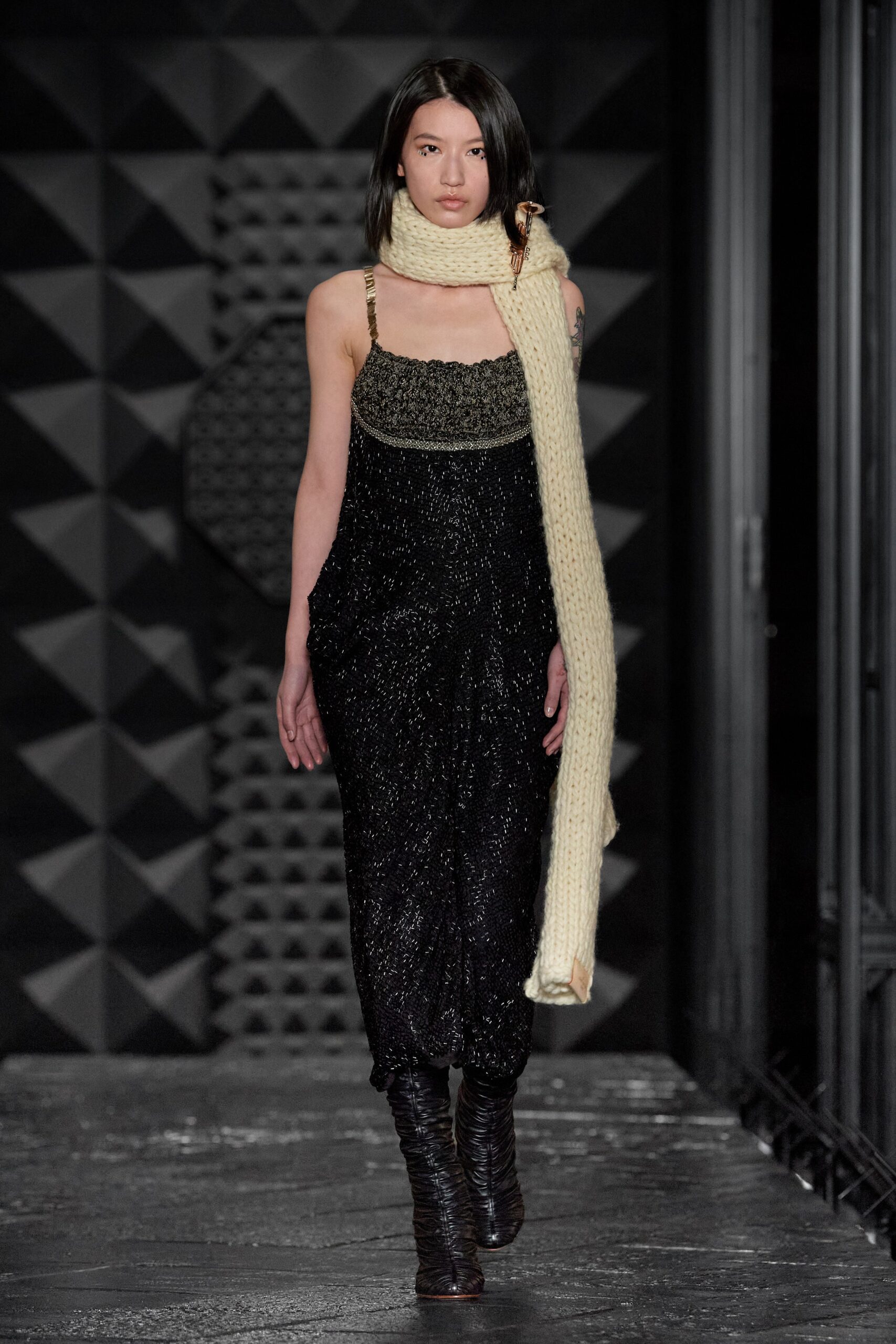 Louis Vuitton F/W 23 Look 28