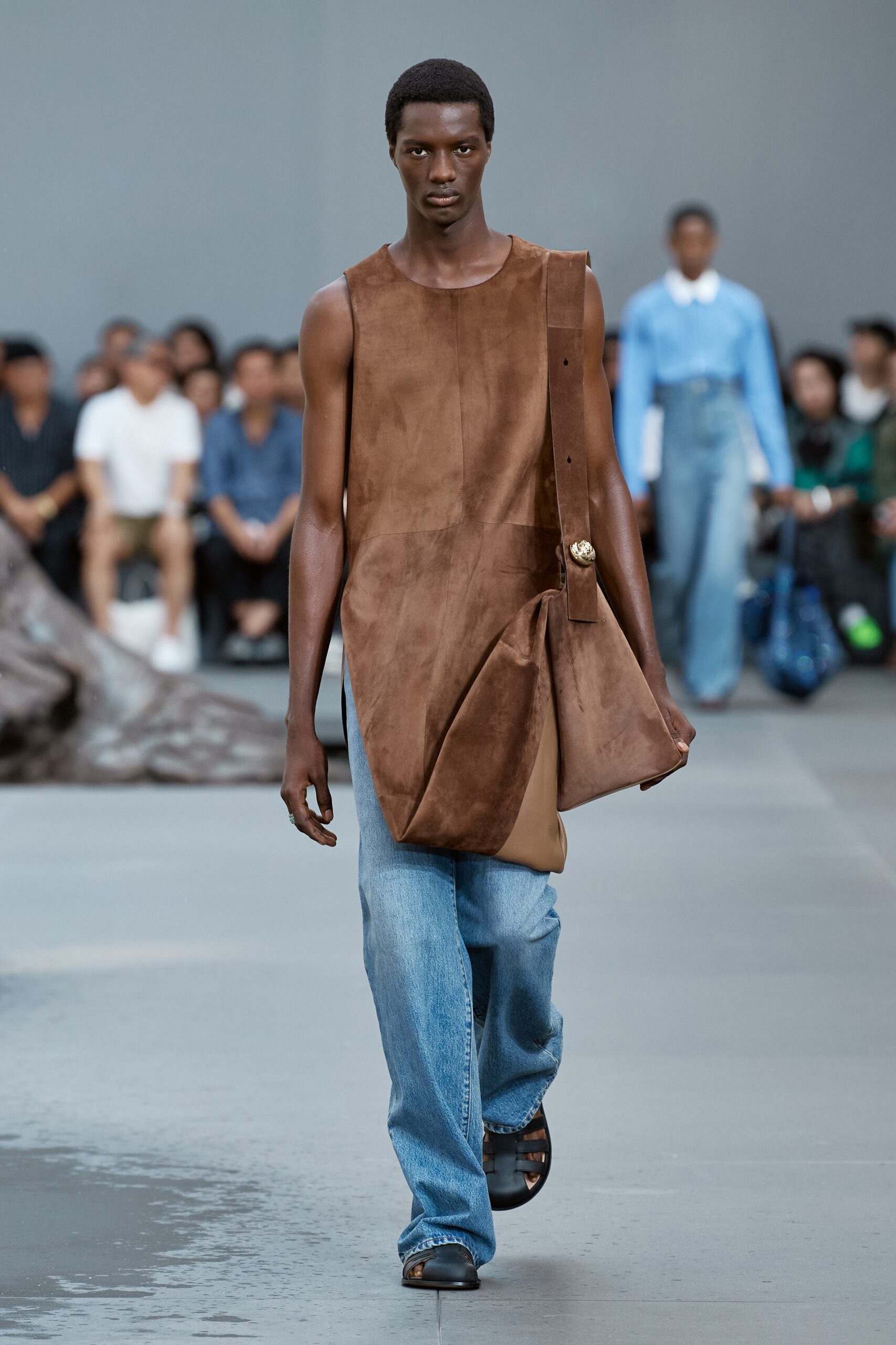 Loewe S/S 24 Menswear Look 29