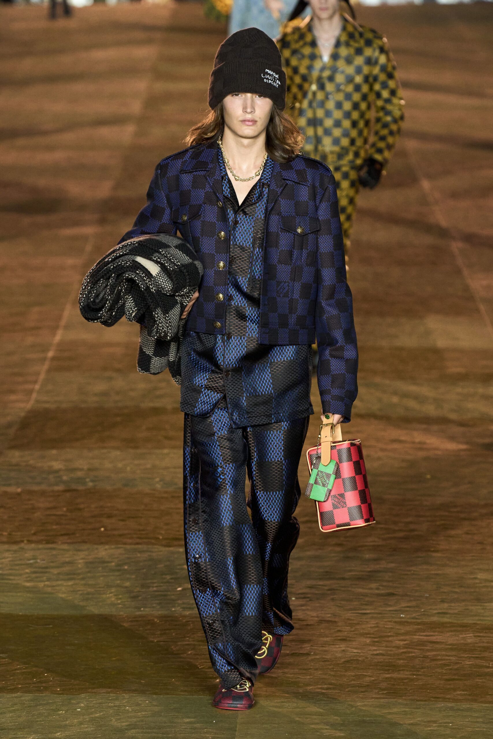 Louis Vuitton S/S 24 Menswear Look 29