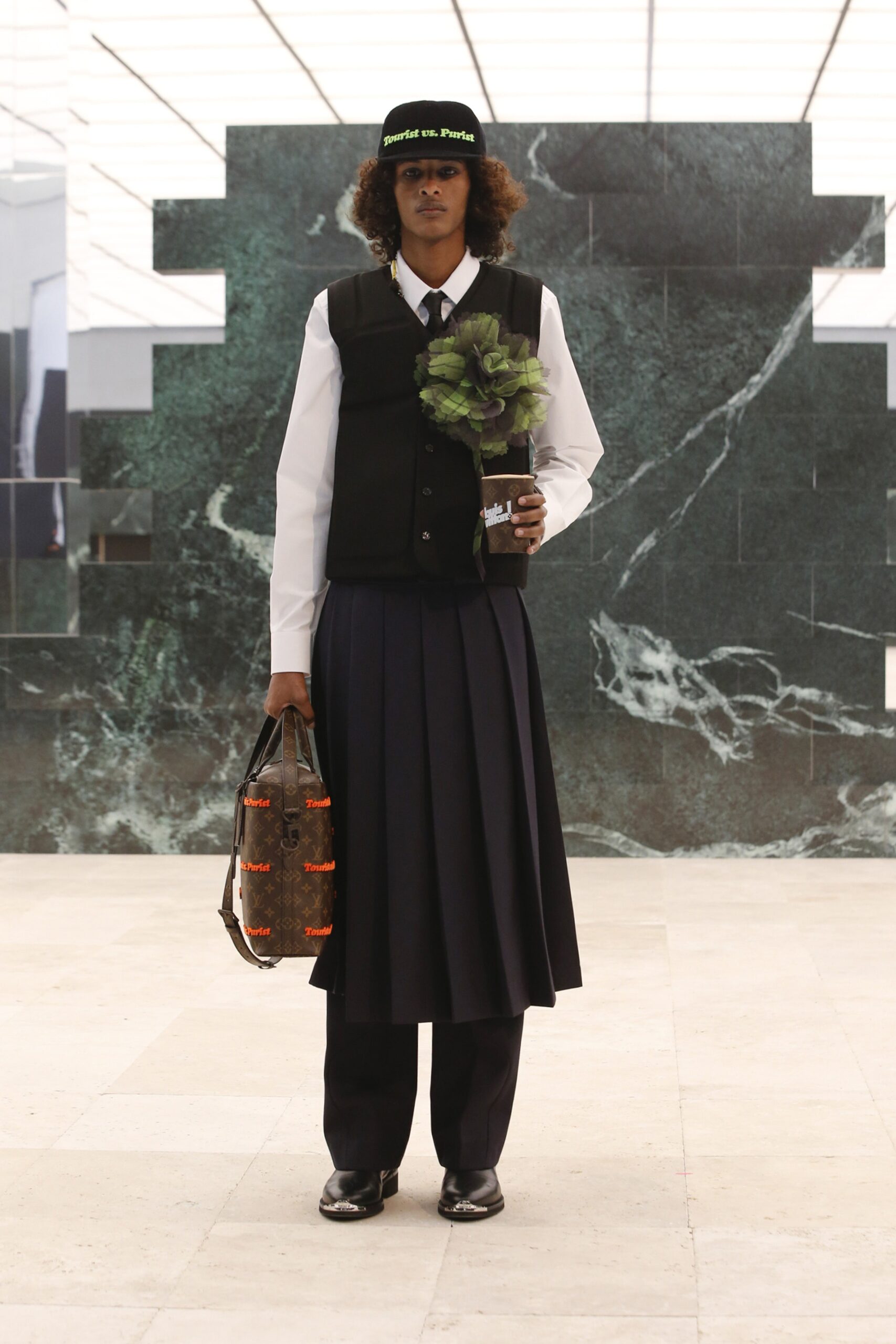 Louis Vuitton F/W 21 Menswear Look 30