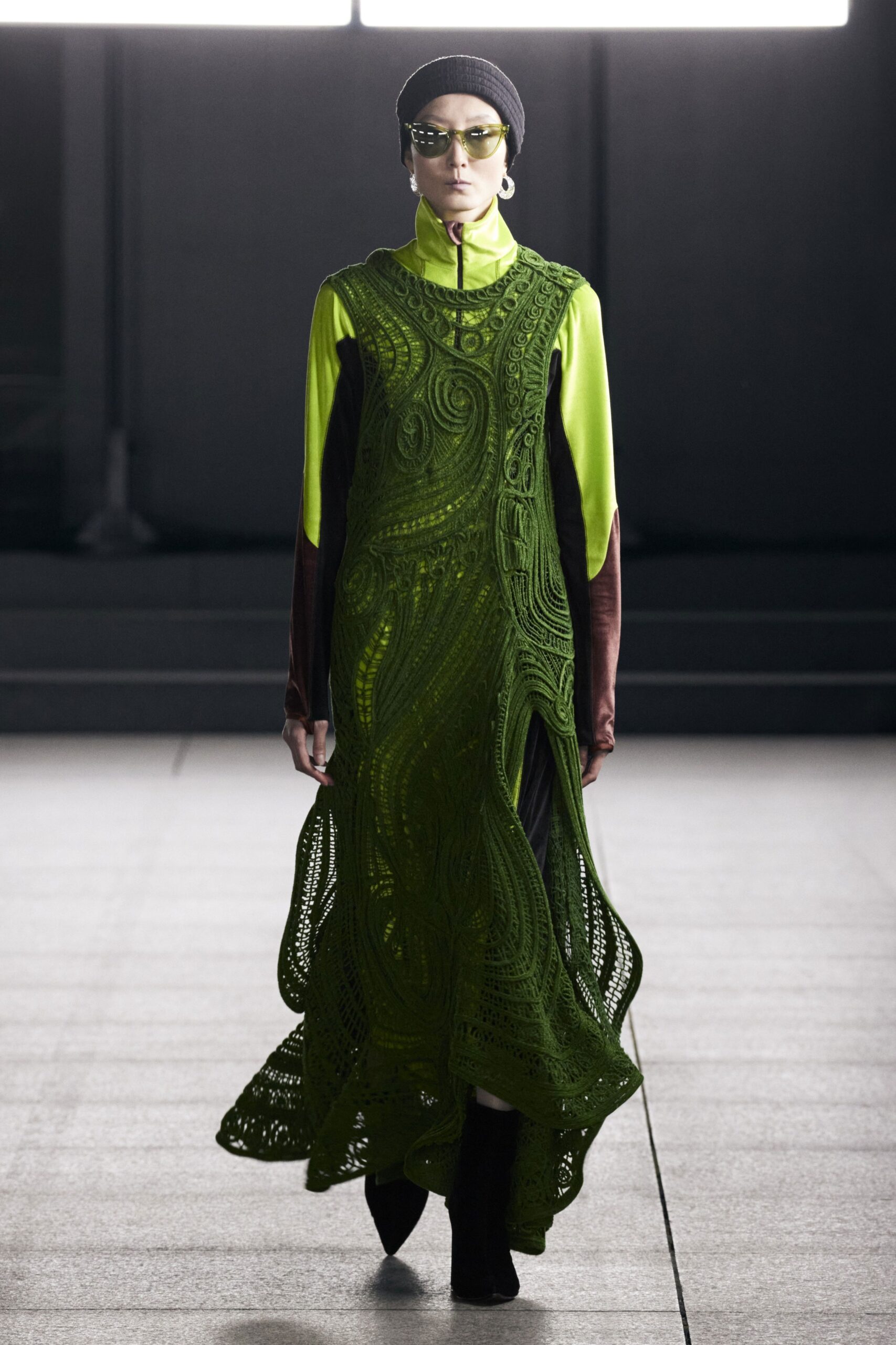 Mame Kurogouchi F/W 22 Look 30