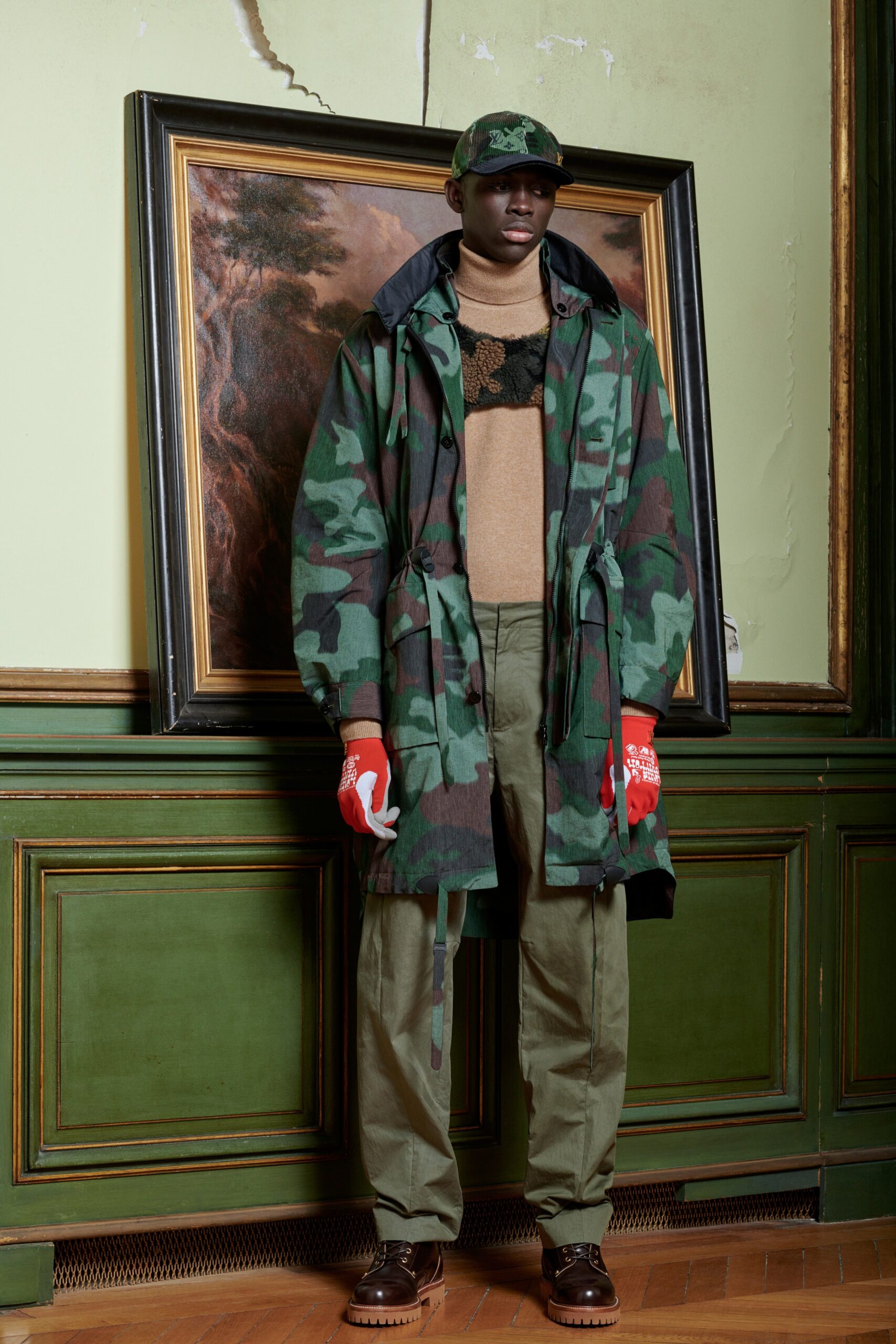 Louis Vuitton F/W 20 Look 27