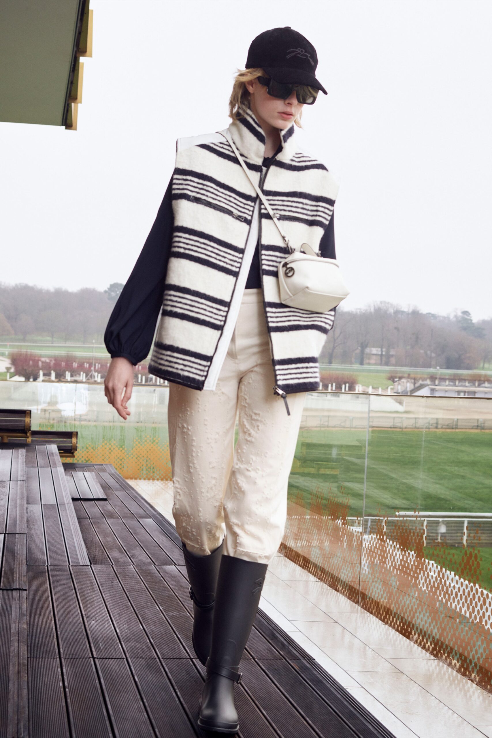 Longchamp F/W 23 Look 29