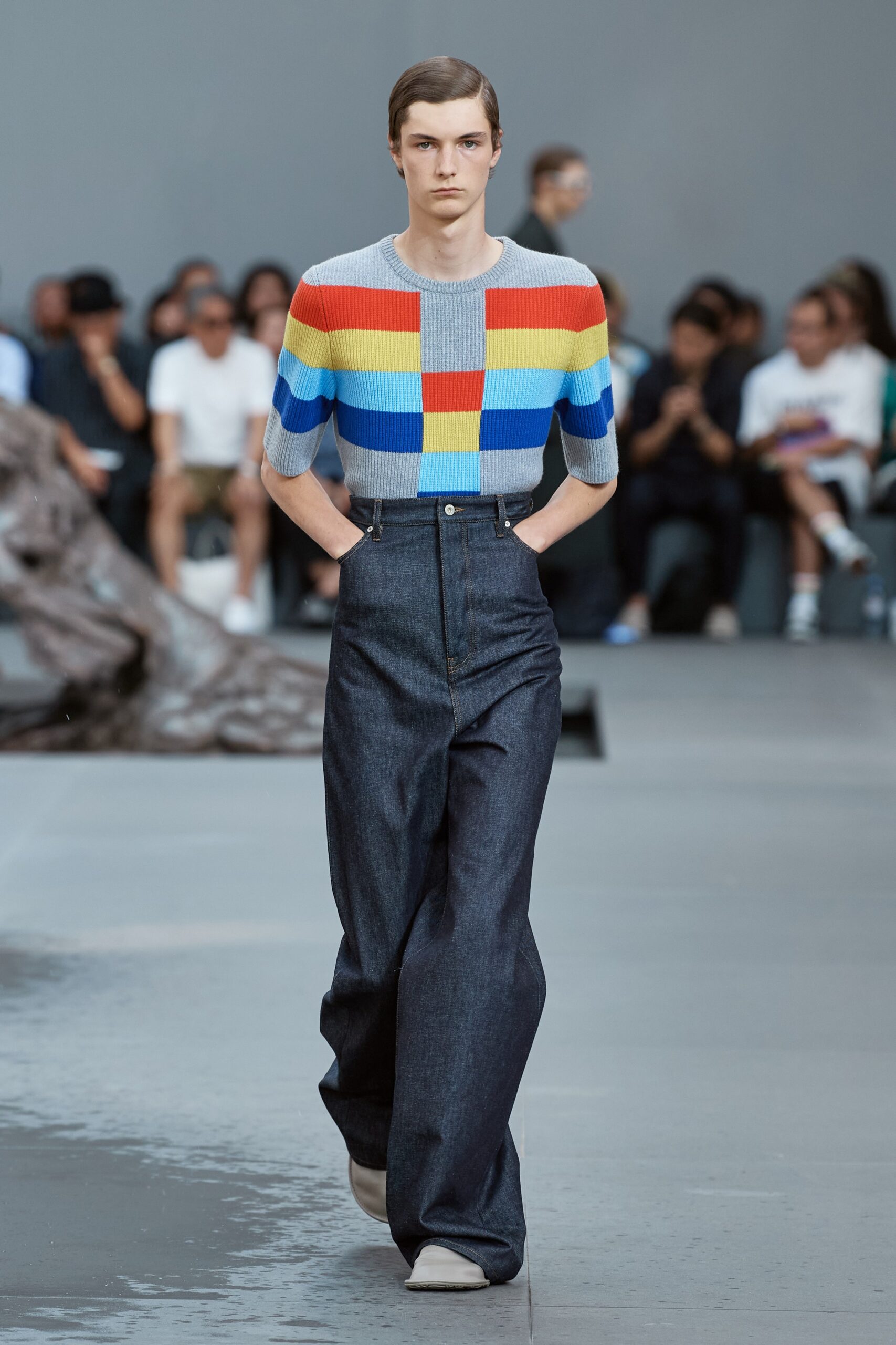 Loewe S/S 24 Menswear Look 32