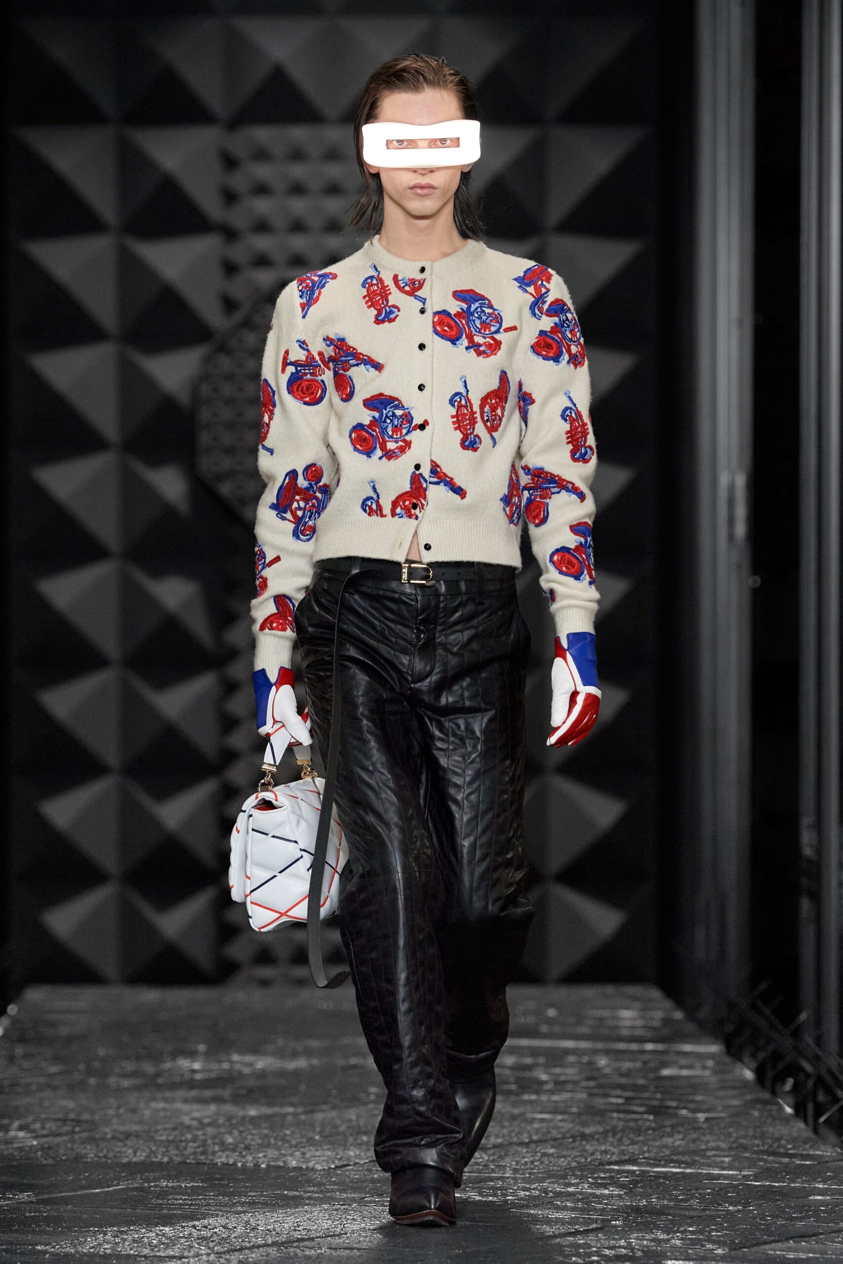 Louis Vuitton F/W 23 Look 32