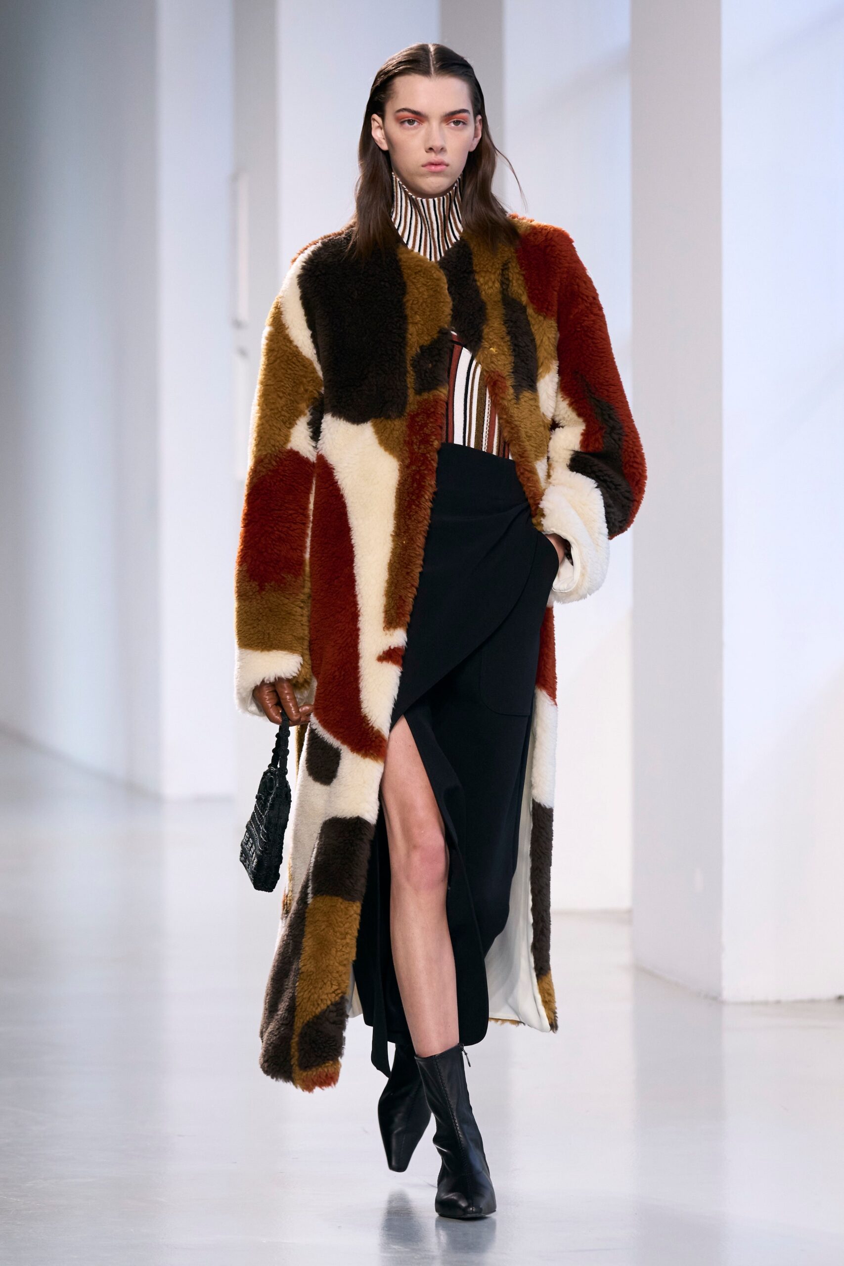 Mame Kurogouchi F/W 23 Look 32