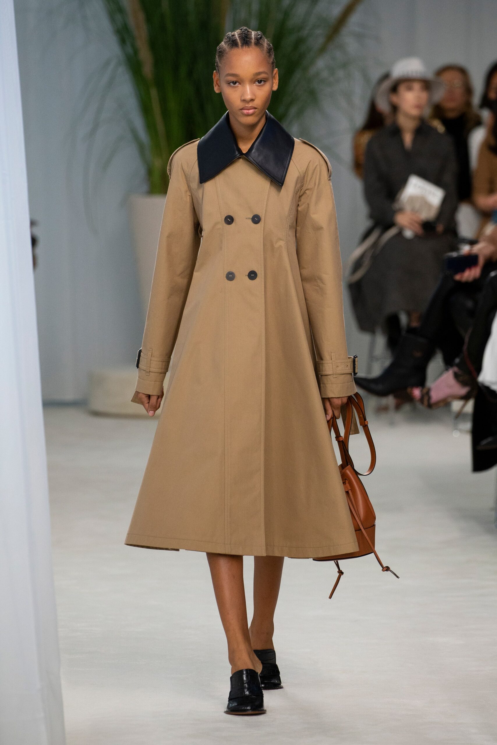 Loewe S/S 20 Look 33