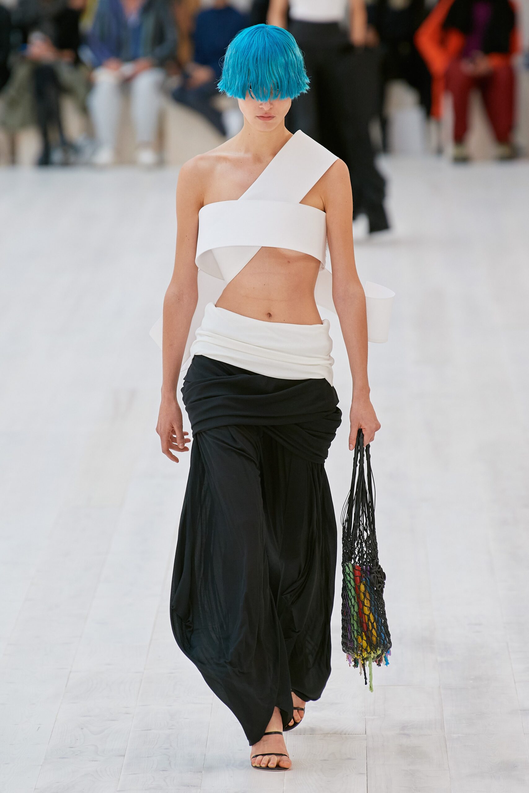 Loewe S/S 22 Look 33