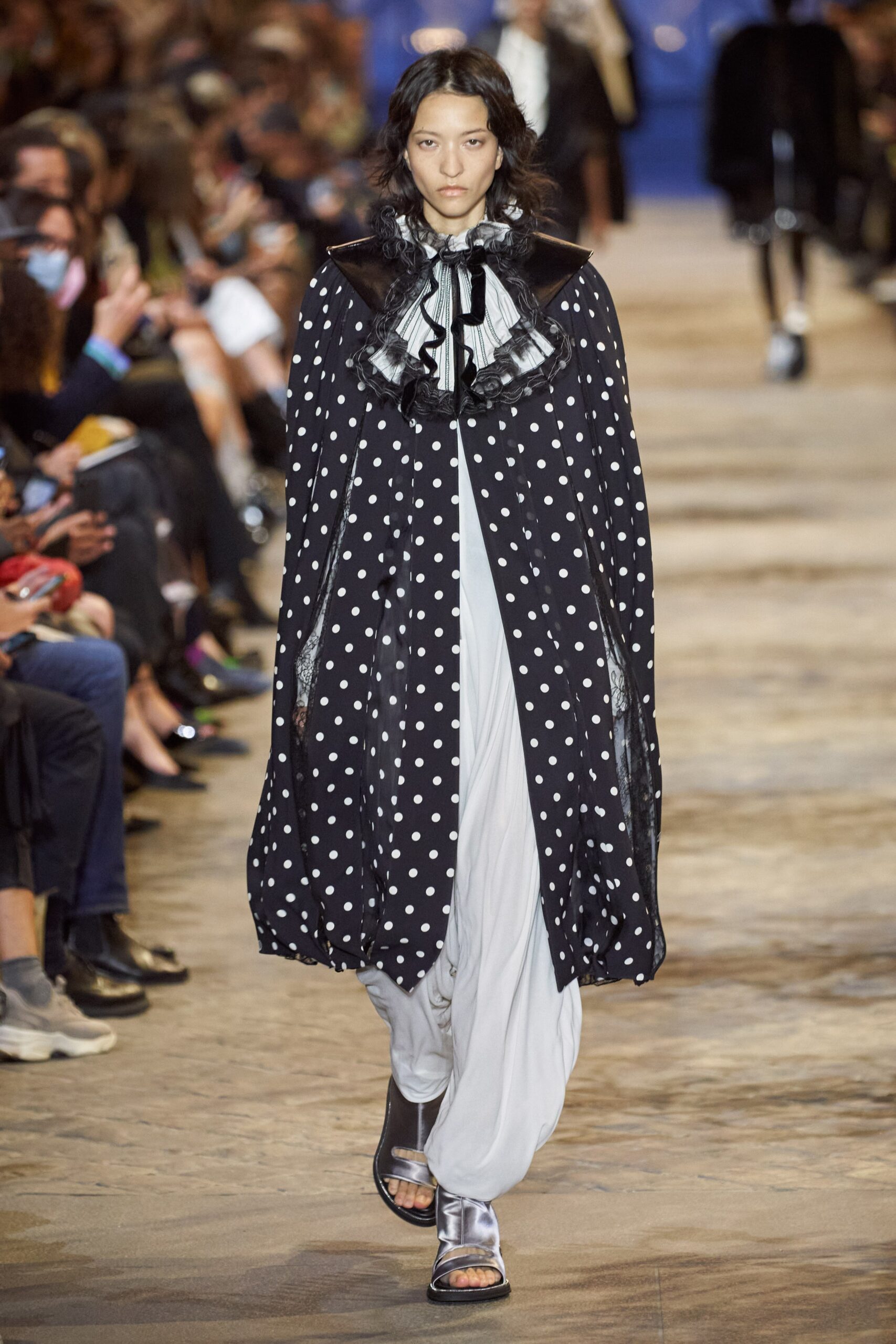 Louis Vuitton S/S 22 Look 33