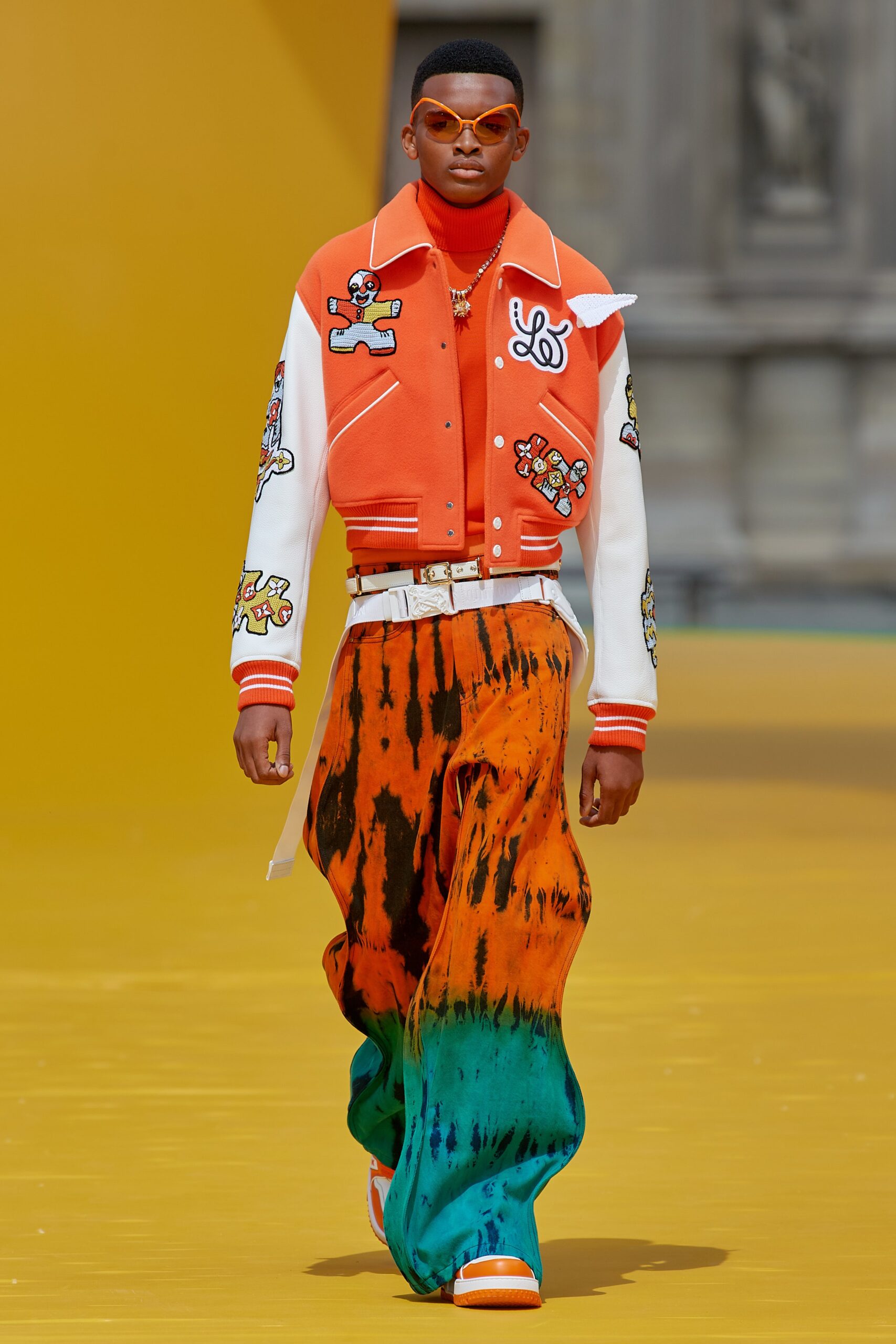 Louis Vuitton S/S 23 Menswear Look 28