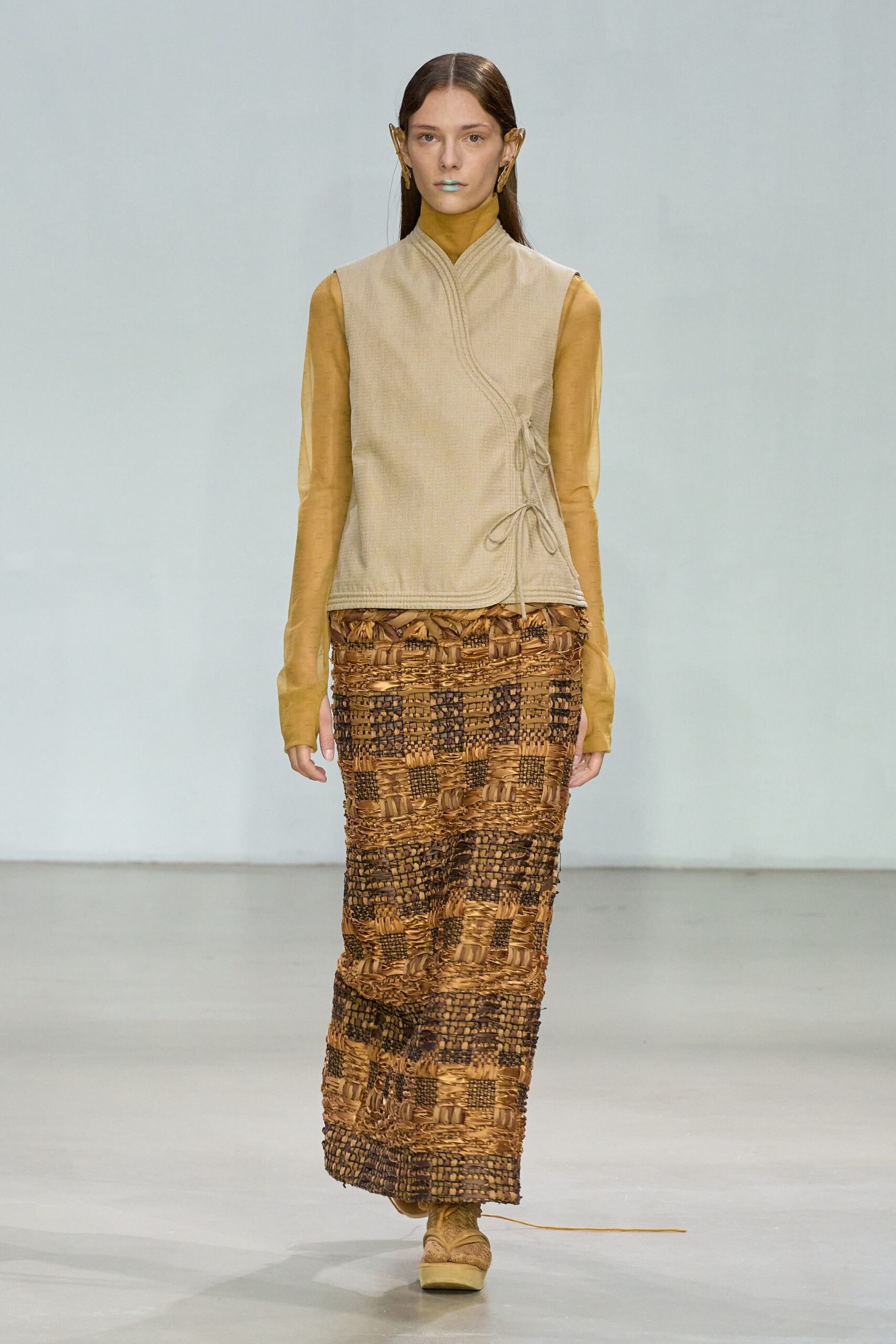 Mame Kurogouchi S/S 23 Look 33