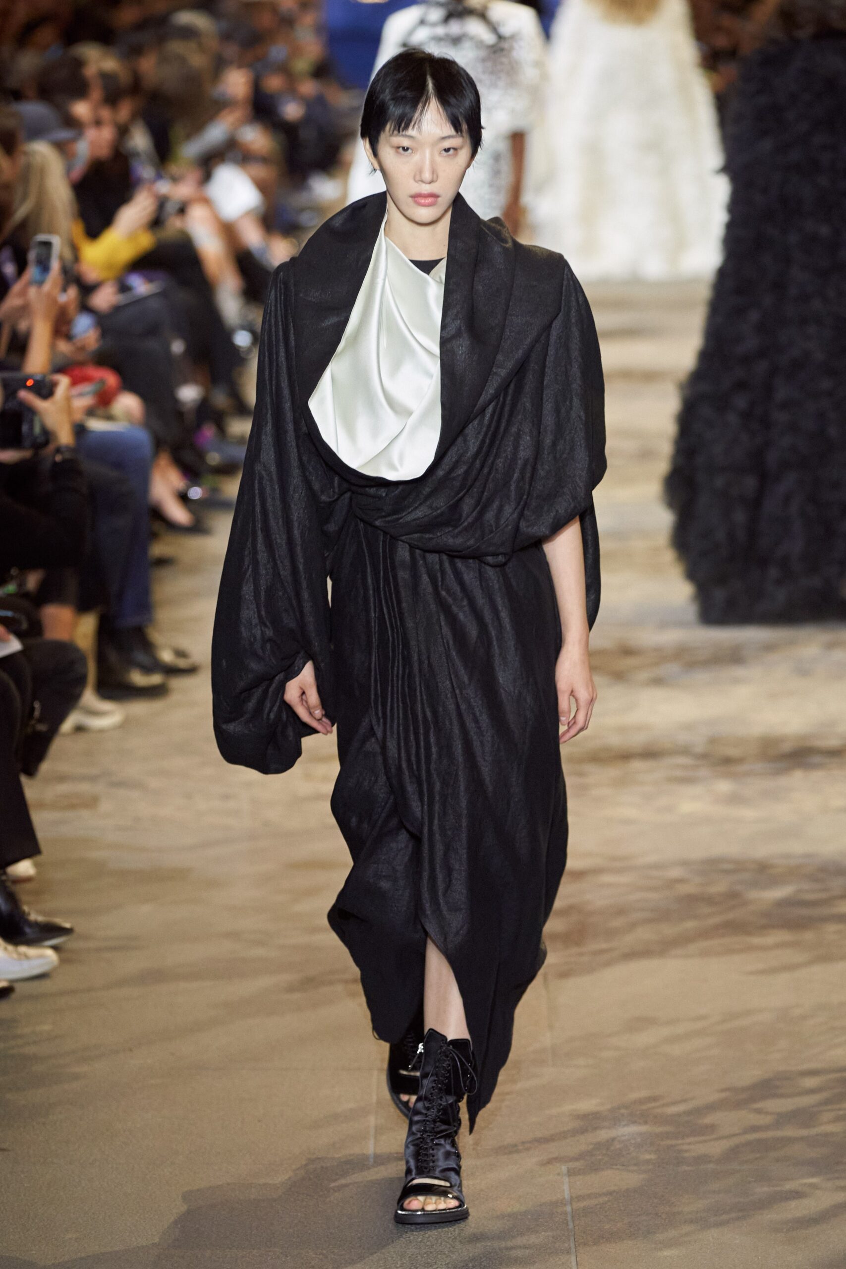 Louis Vuitton S/S 22 Look 34