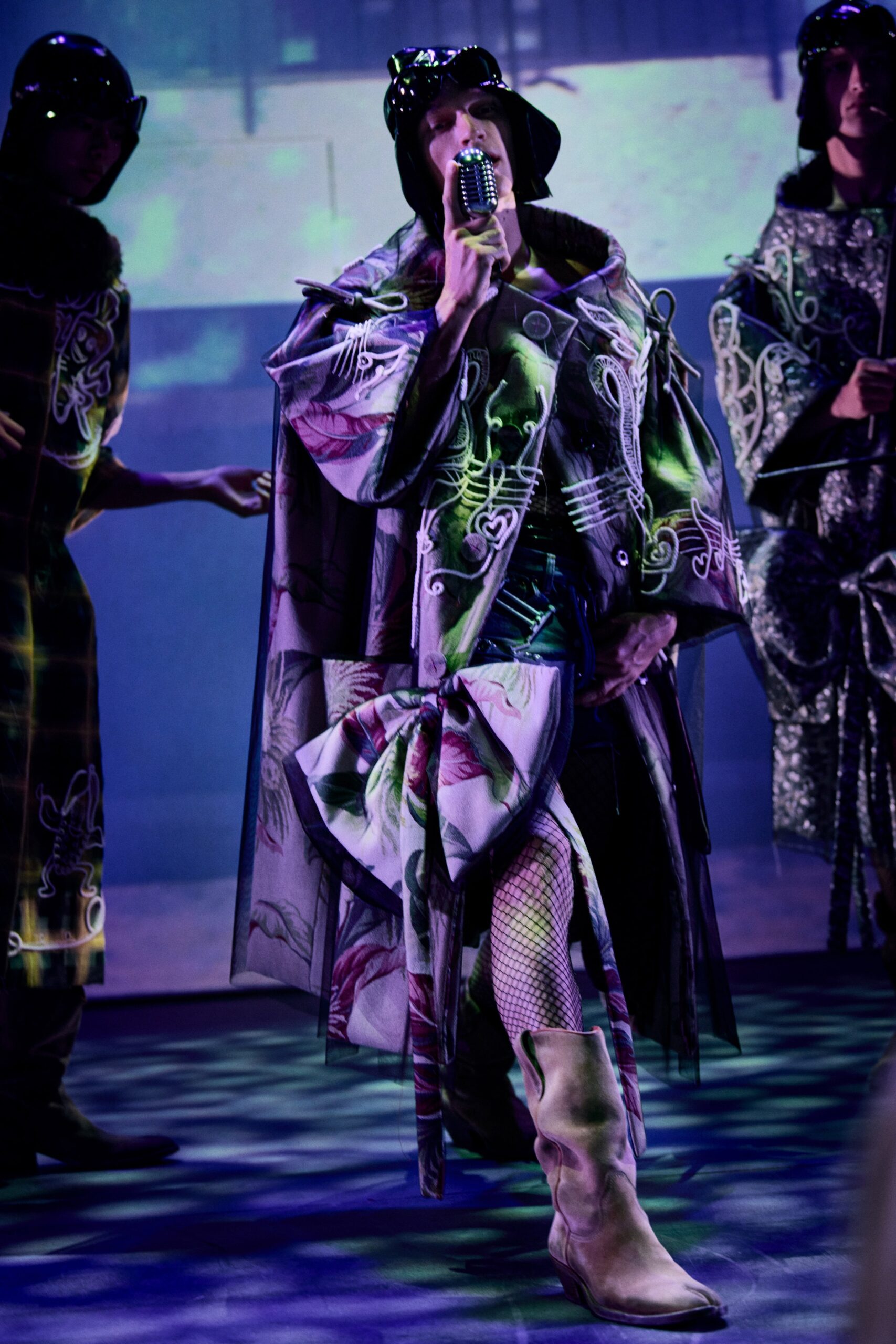 Maison Margiela F/W 22 Couture Look 34