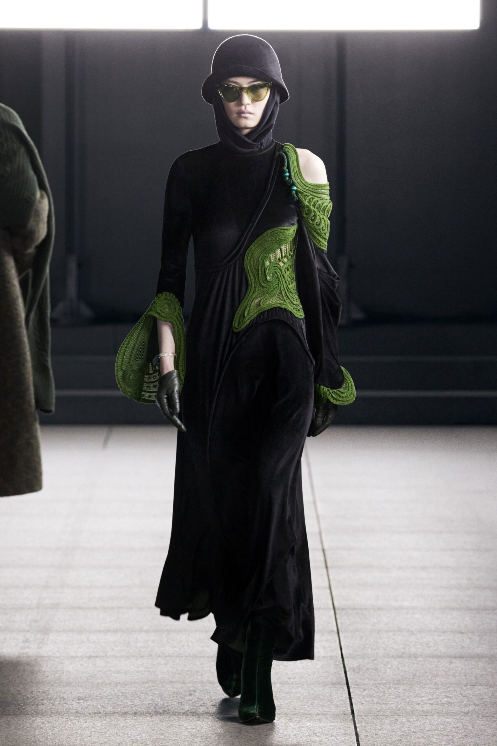 Mame Kurogouchi F/W 22 Look 34