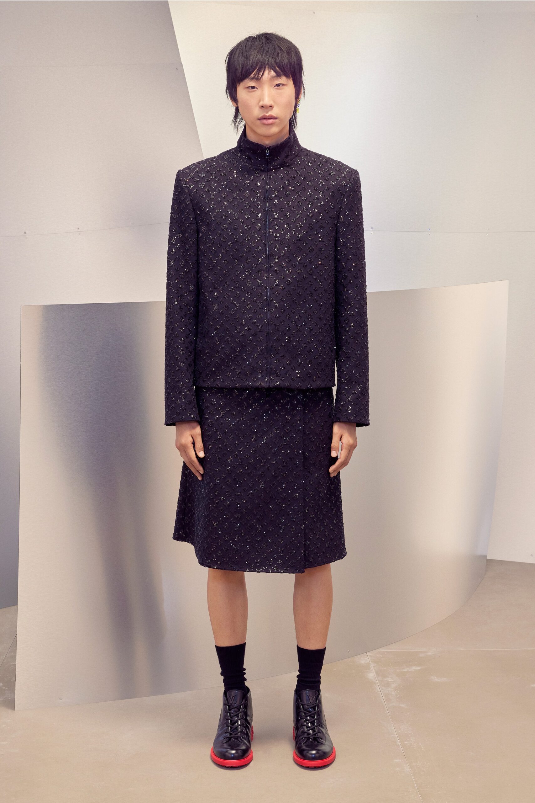 Louis Vuitton F/W 22 Look 35