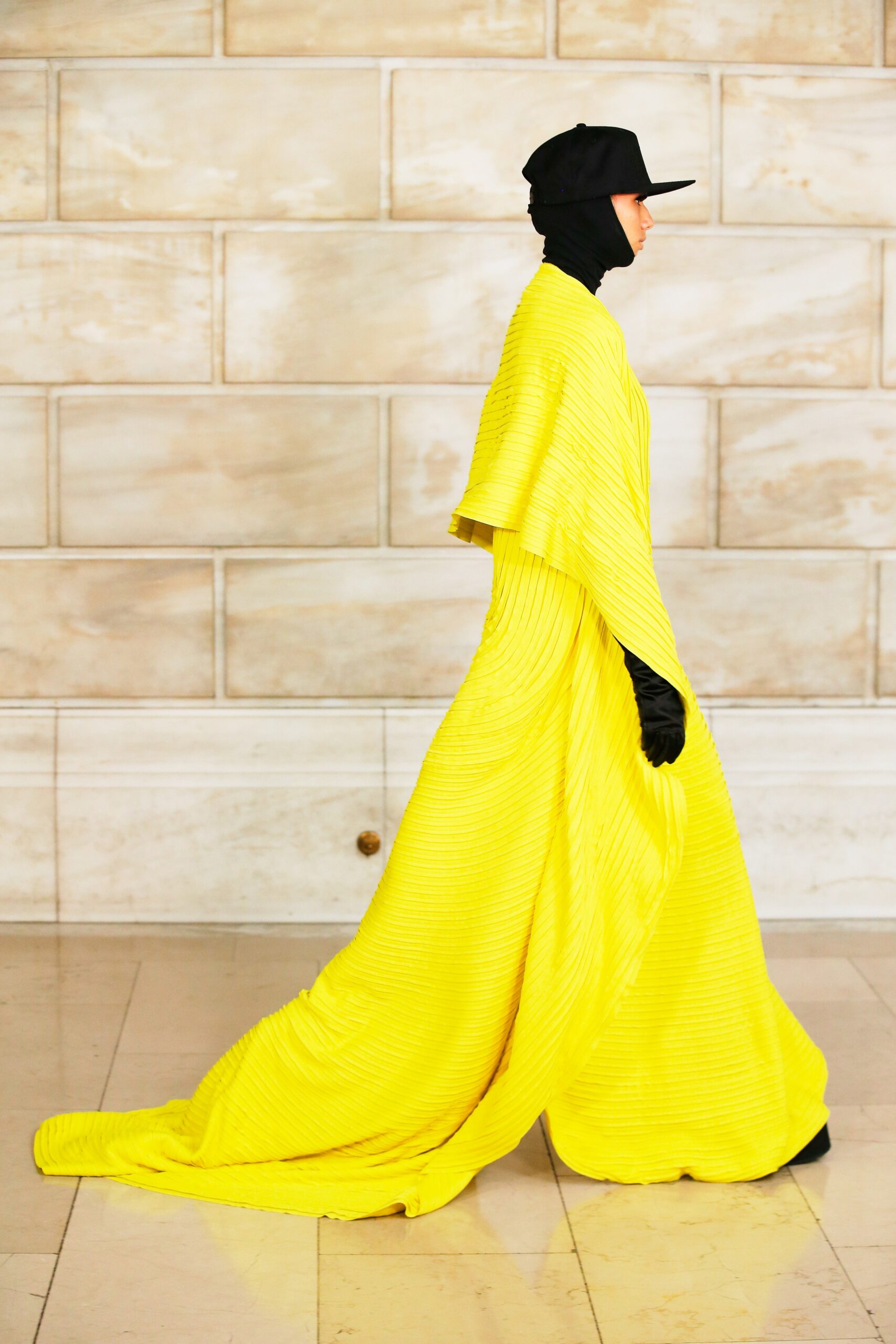 Marc Jacobs F/W 21 Look 35