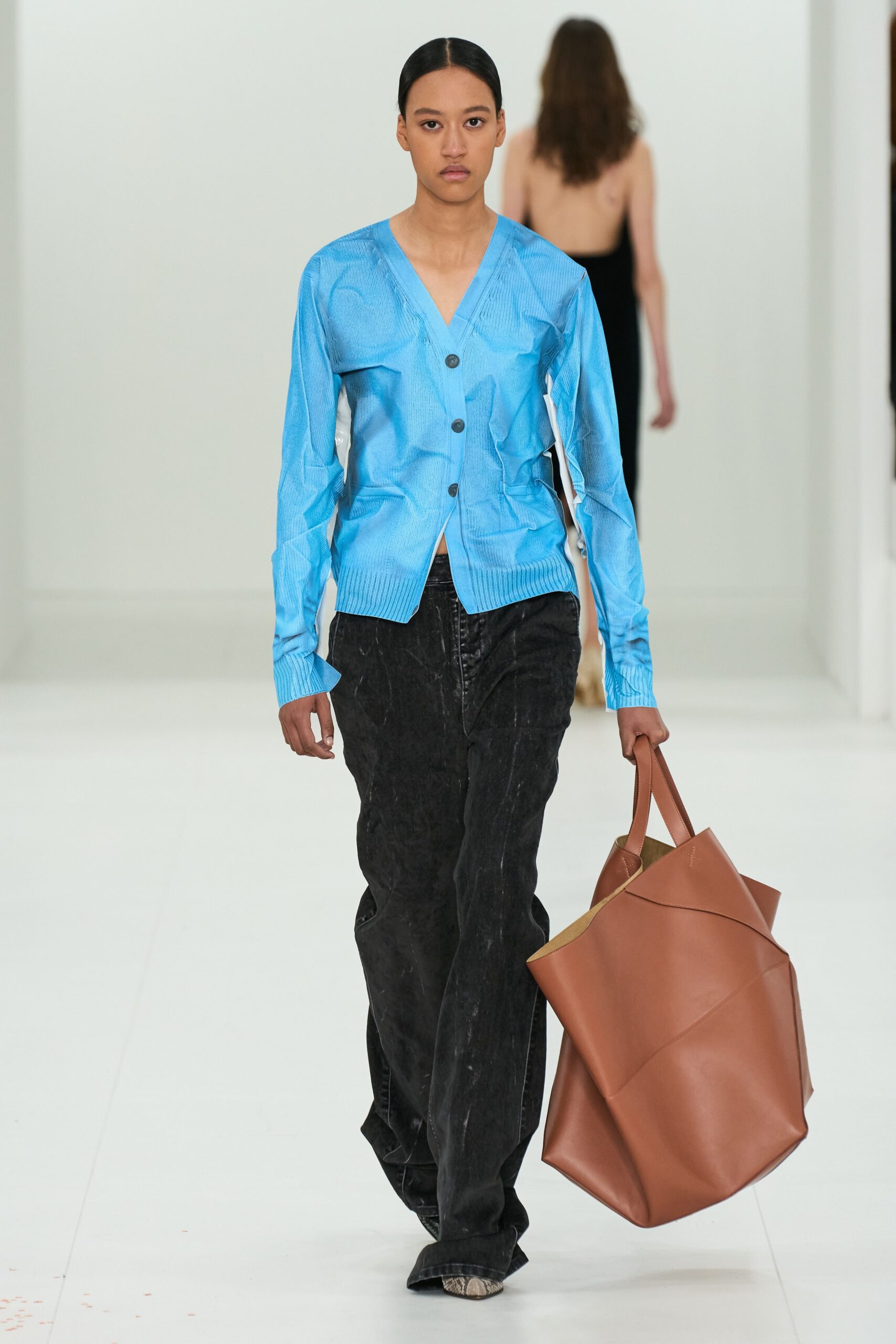 Loewe F/W 23 Look 35