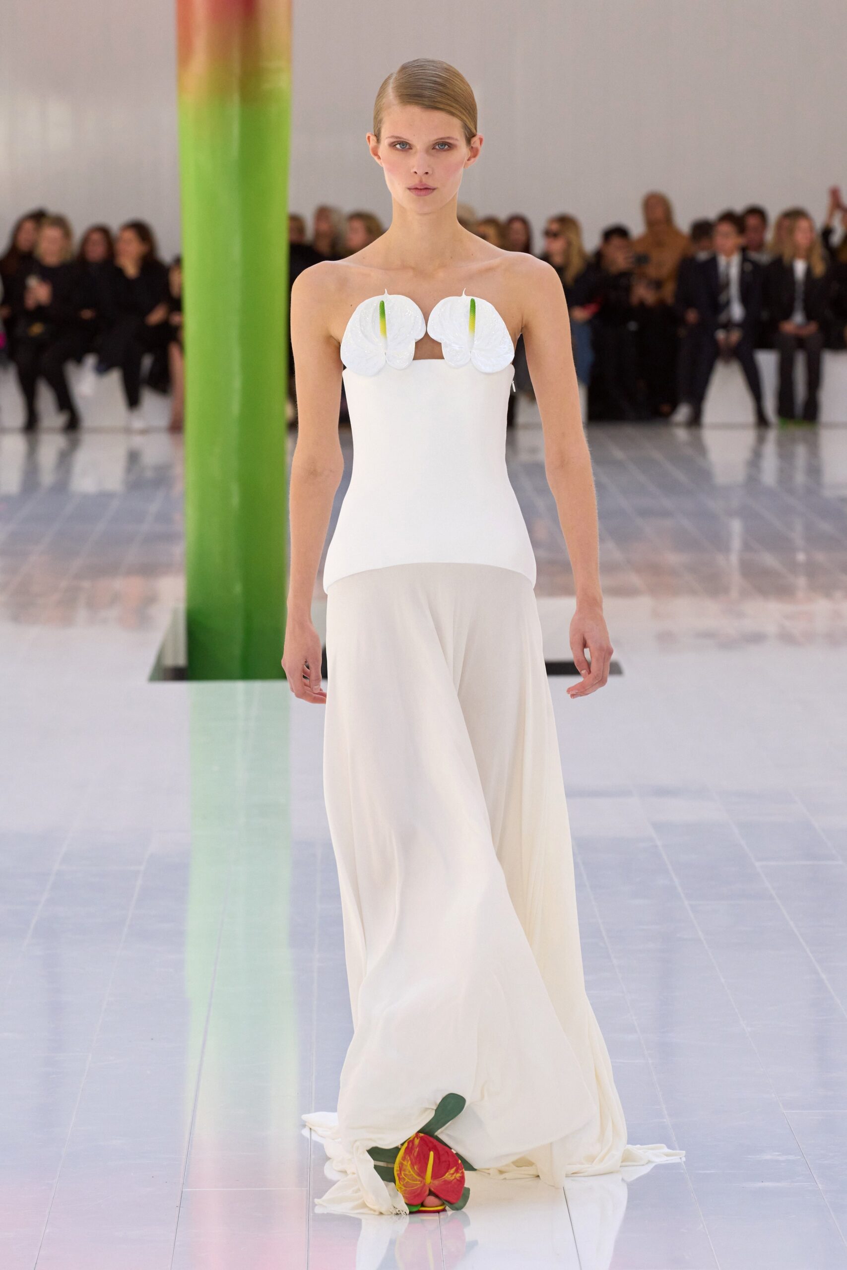 Loewe S/S 23 Look 35