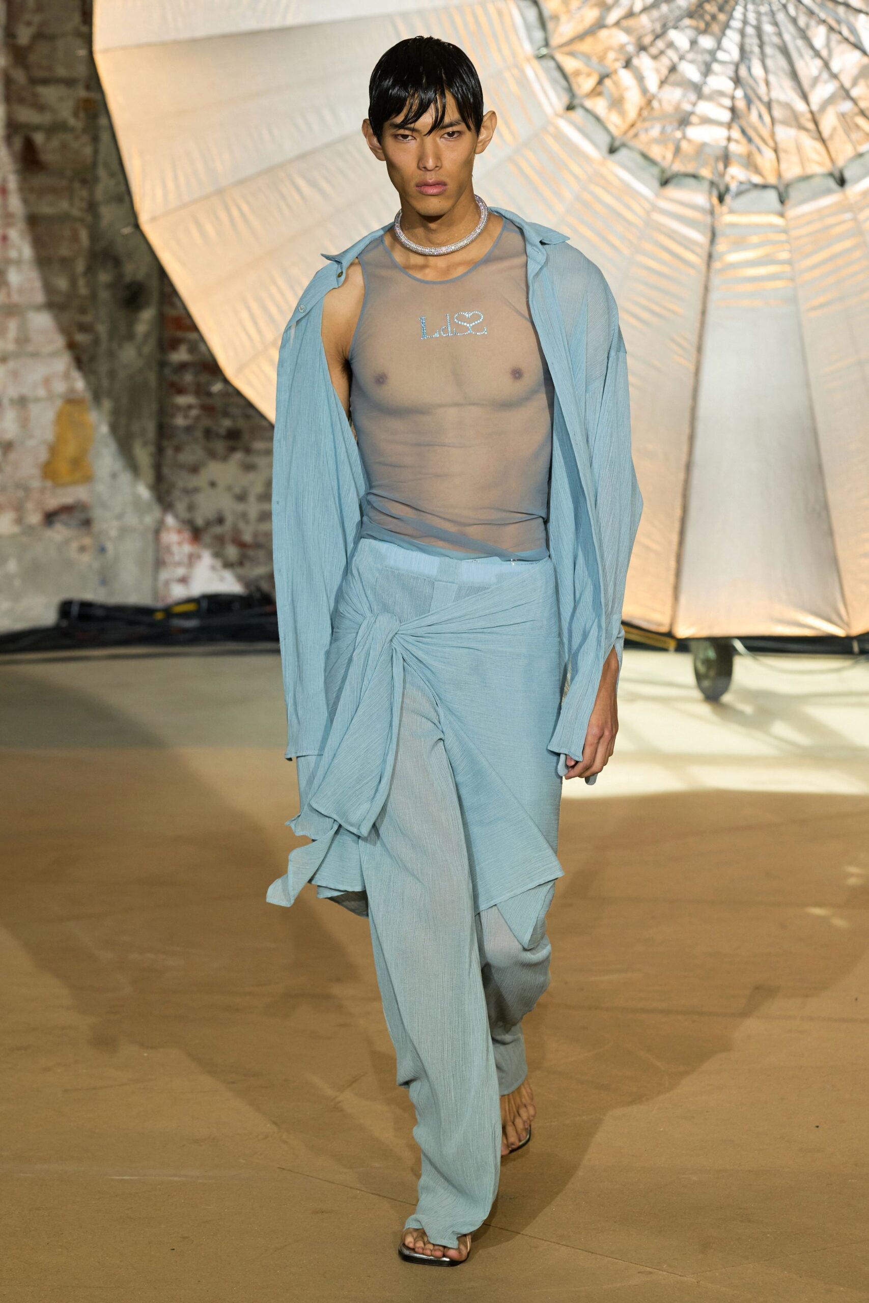 Ludovic de Saint Sernin S/S 23 Look 35