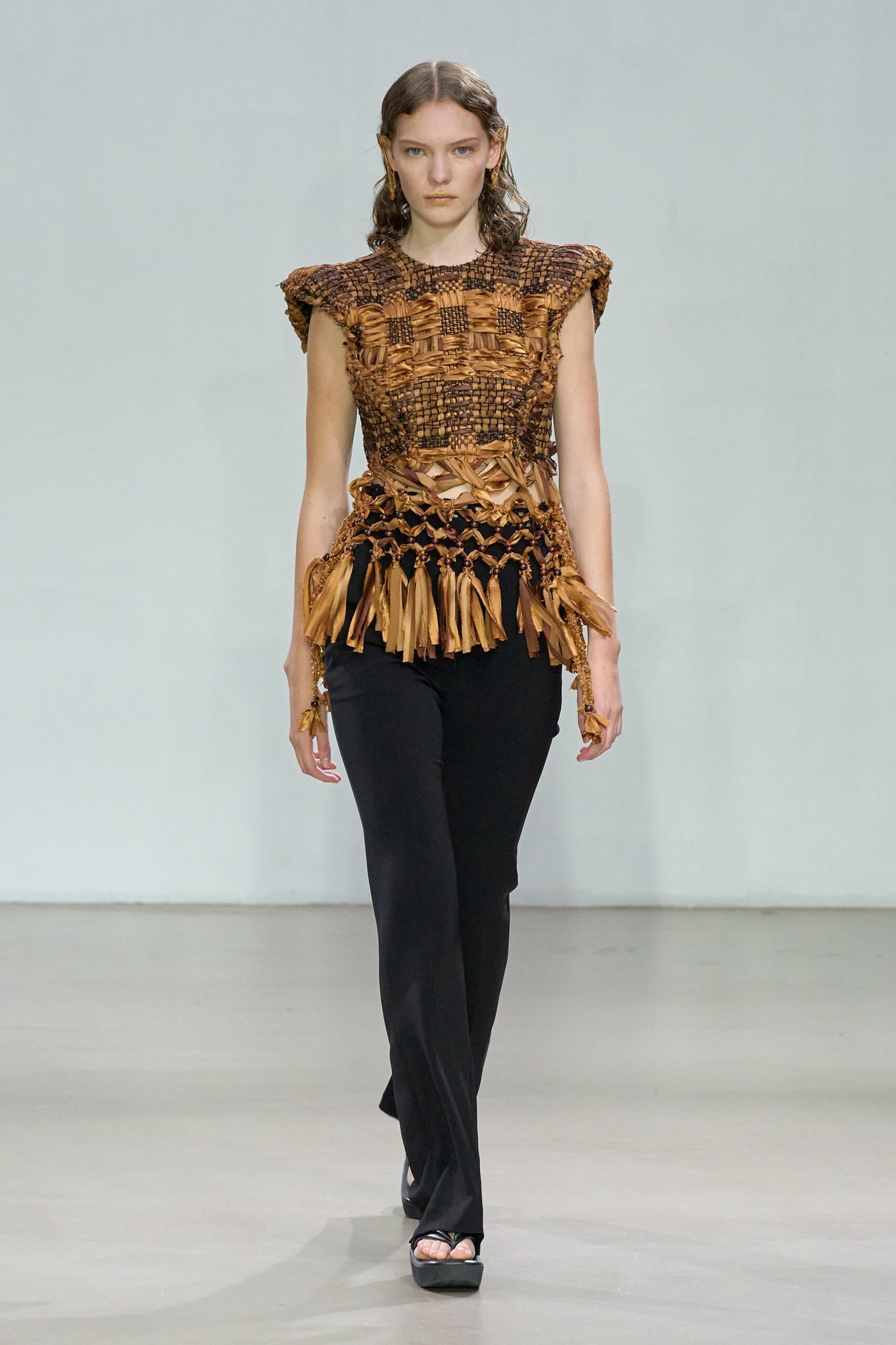 Mame Kurogouchi S/S 23 Look 35
