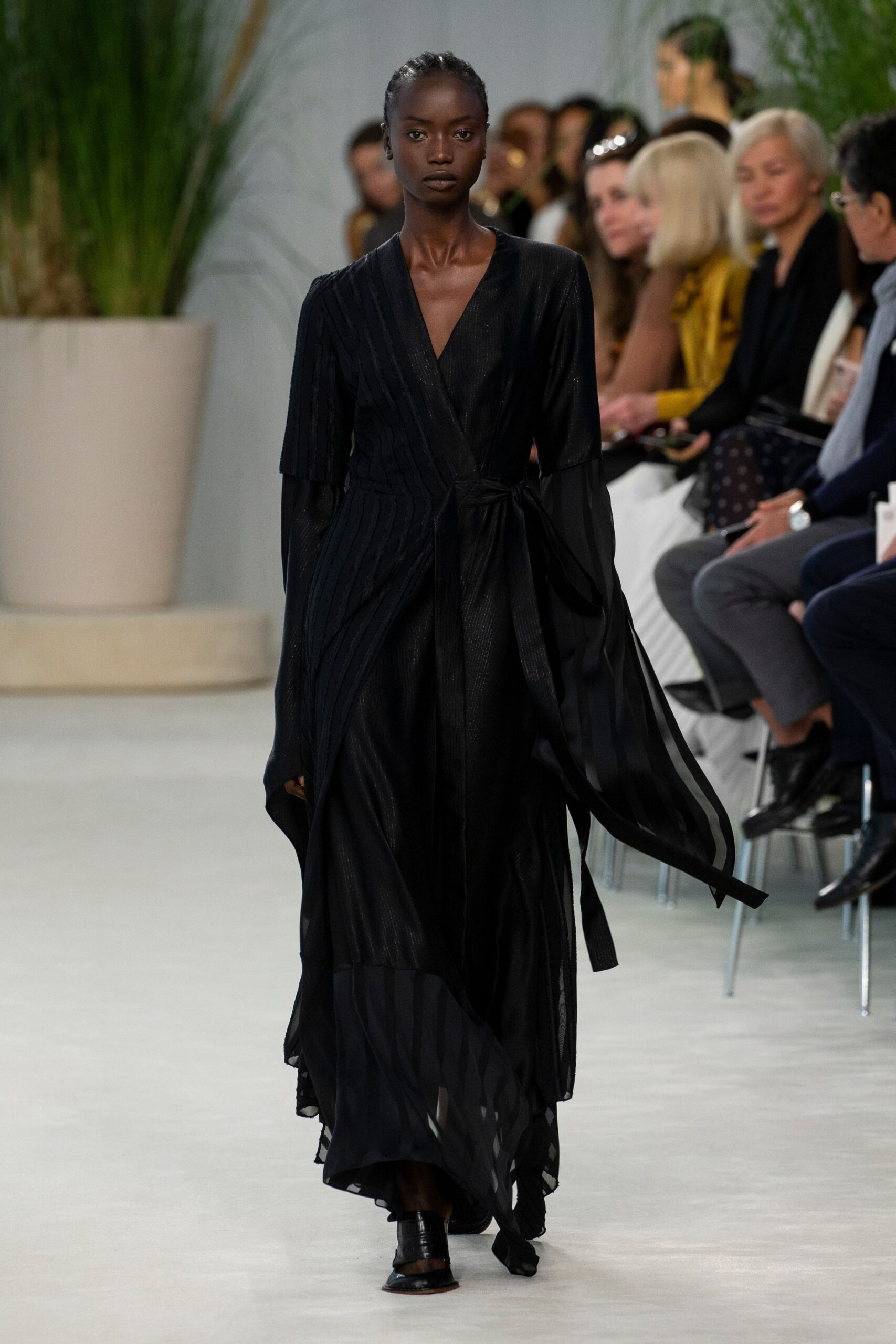 Loewe S/S 20 Look 36