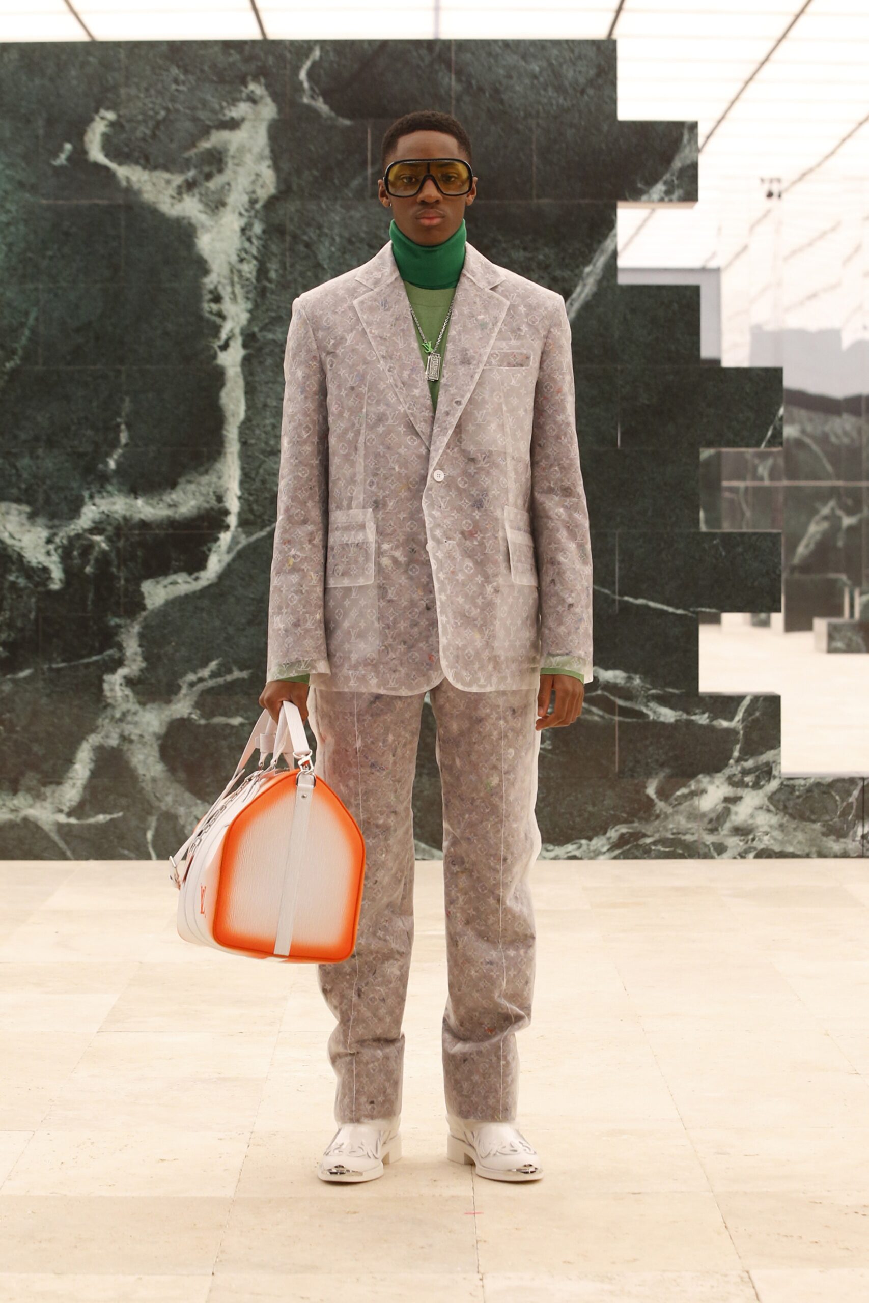 Louis Vuitton F/W 21 Menswear Look 36