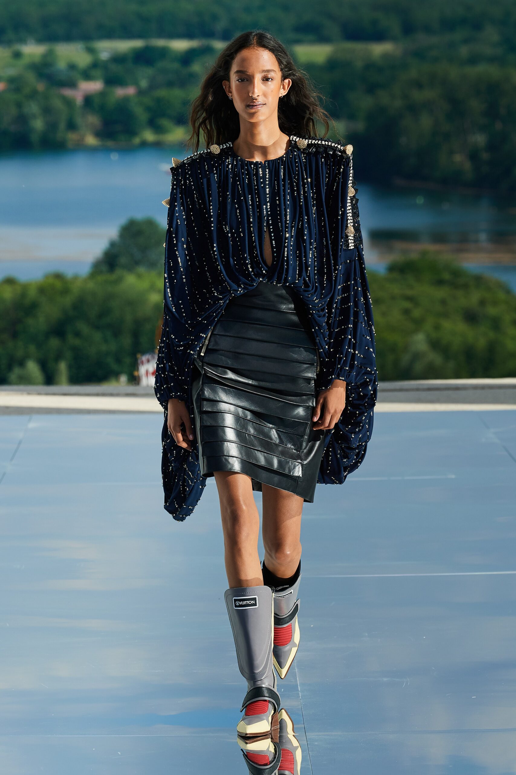 Louis Vuitton Resort 22 Look 36
