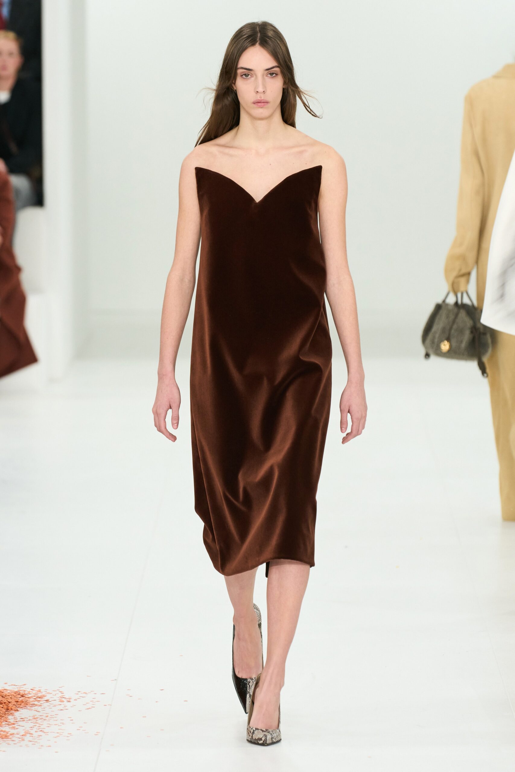 Loewe F/W 23 Look 36